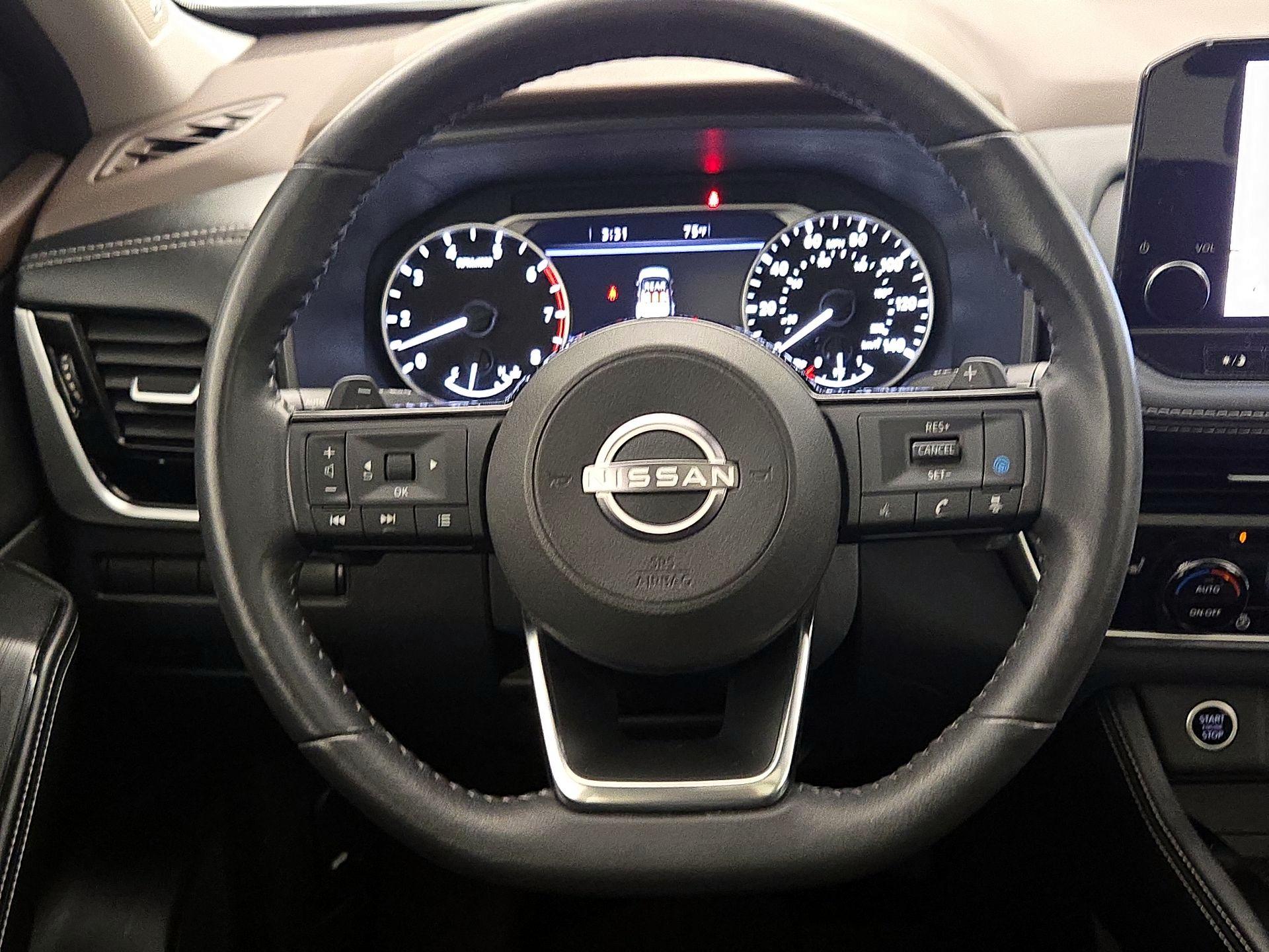 Thumbnail: 2023 Nissan Rogue - 10