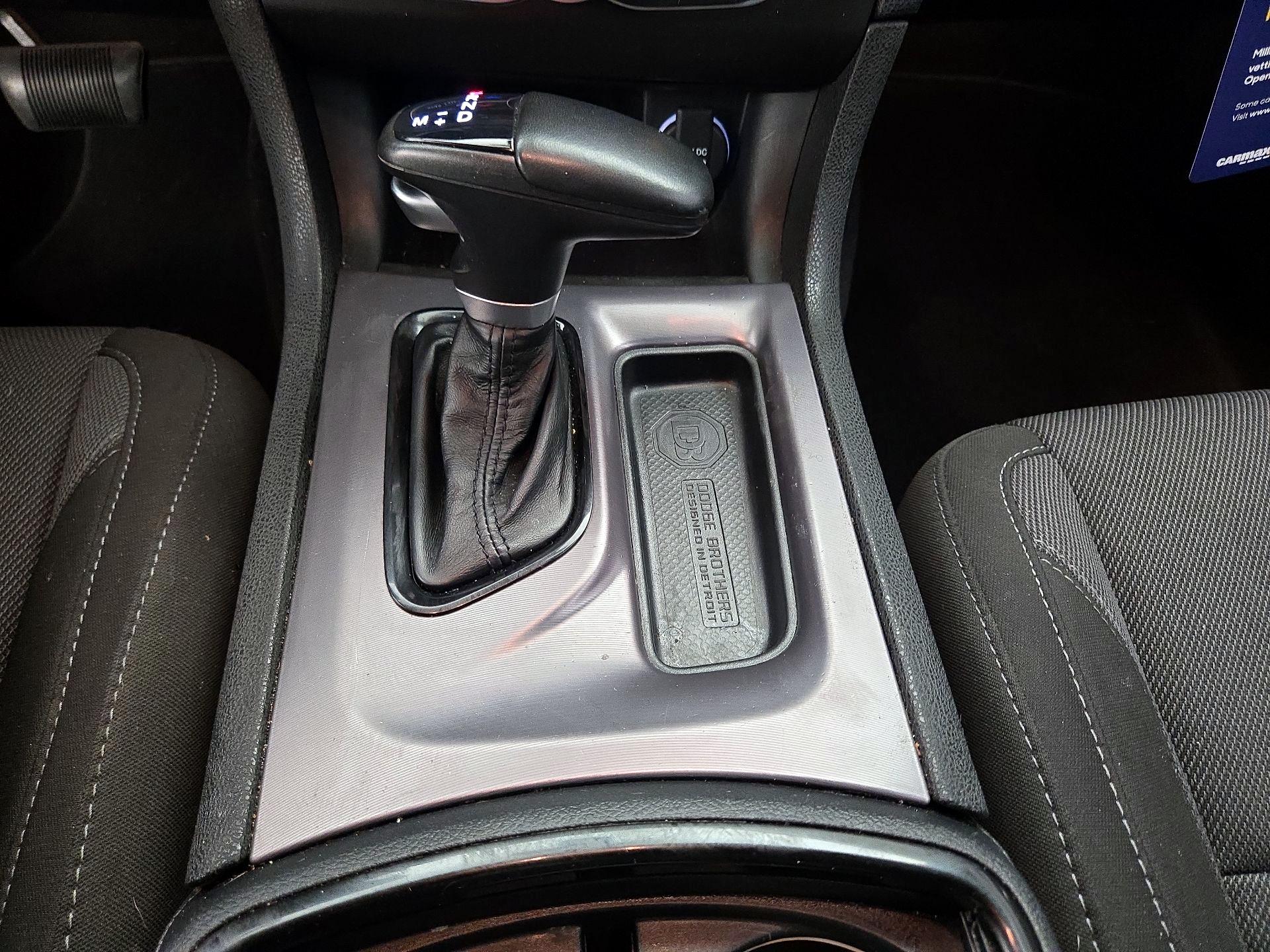 Thumbnail: 2022 Dodge Charger - 17
