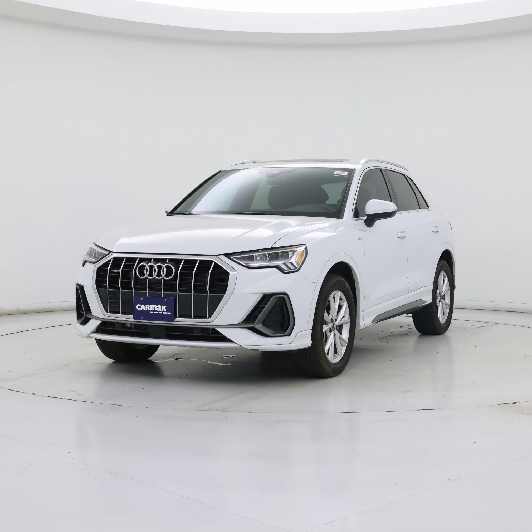 Thumbnail: 2022 Audi Q3 - 4