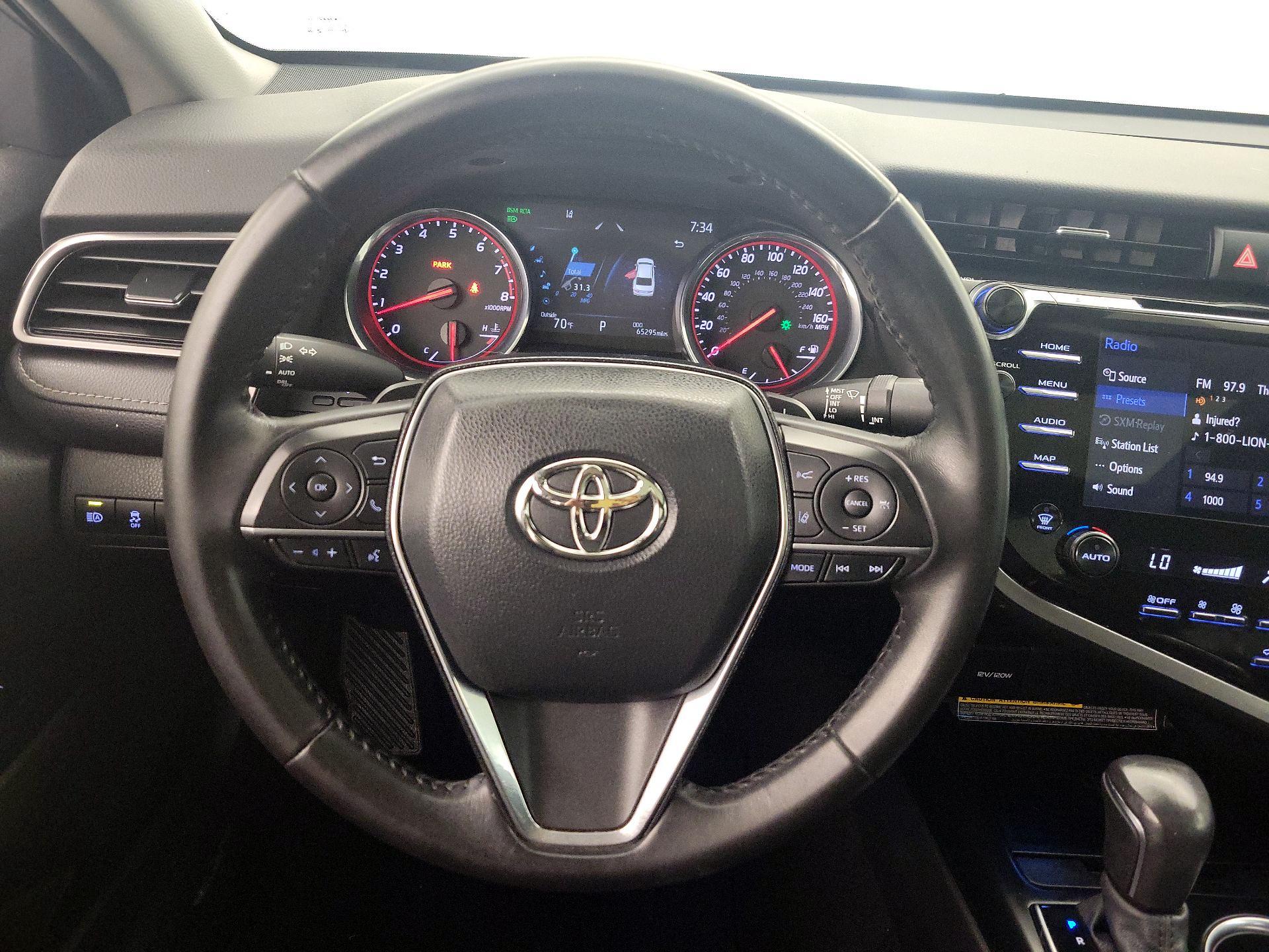 Thumbnail: 2020 Toyota Camry - 10