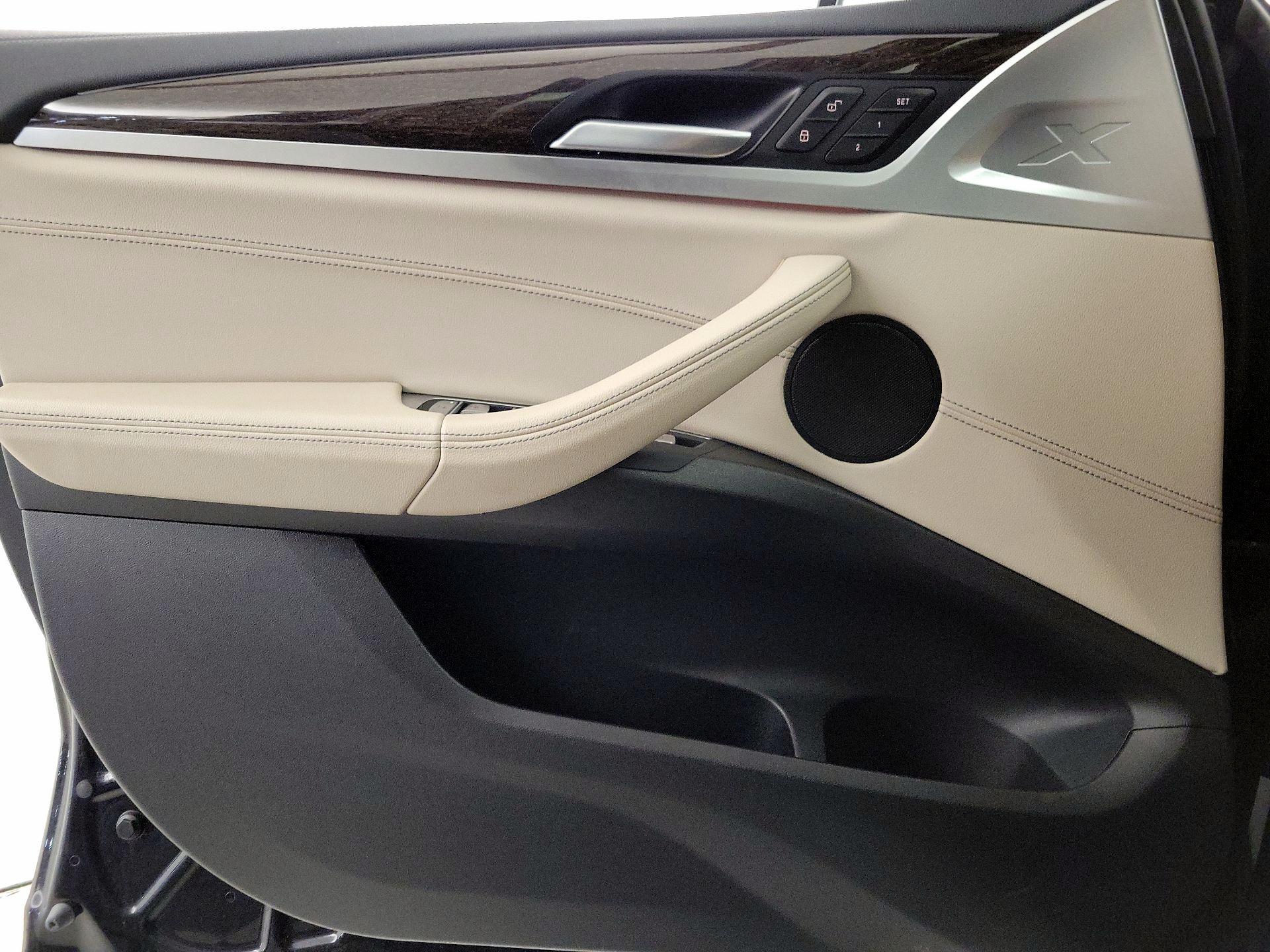 Thumbnail: 2021 BMW X3 - 12