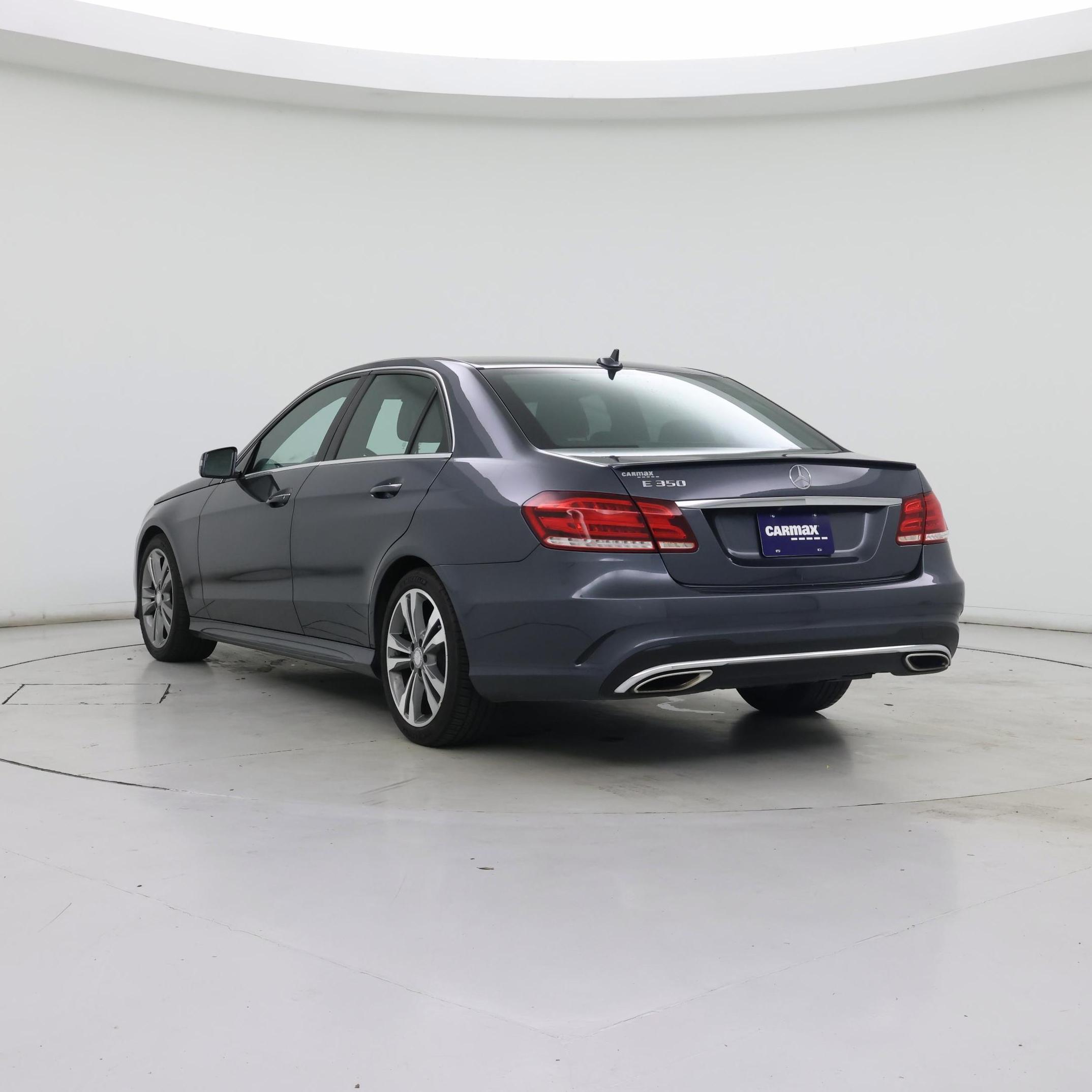 Thumbnail: 2015 Mercedes-Benz E-Class - 2