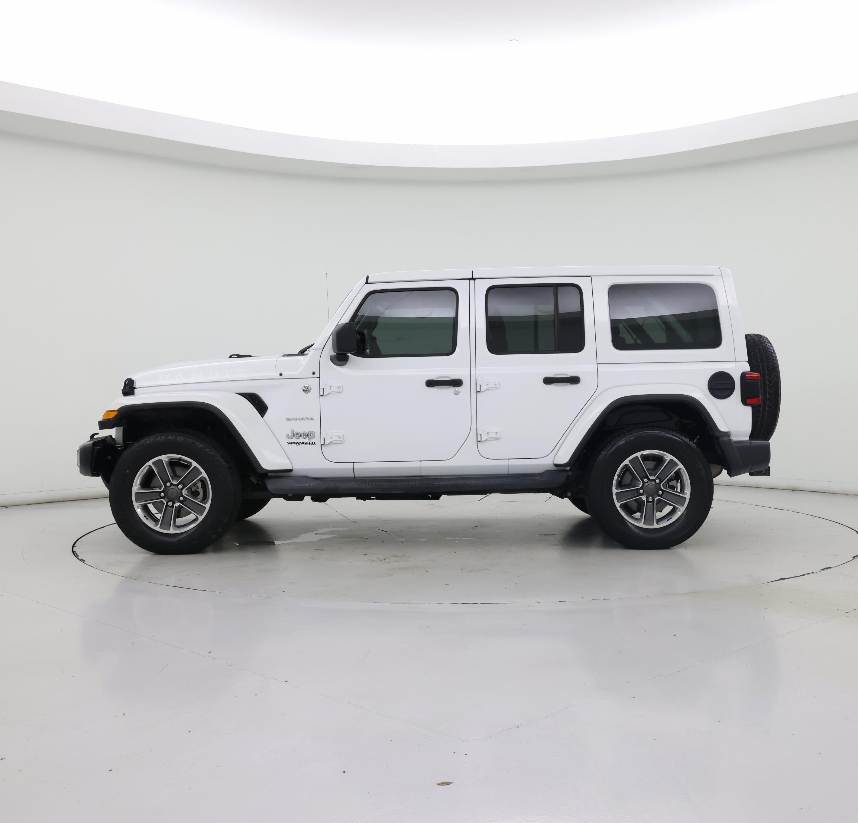 Thumbnail: 2018 Jeep Wrangler - 3