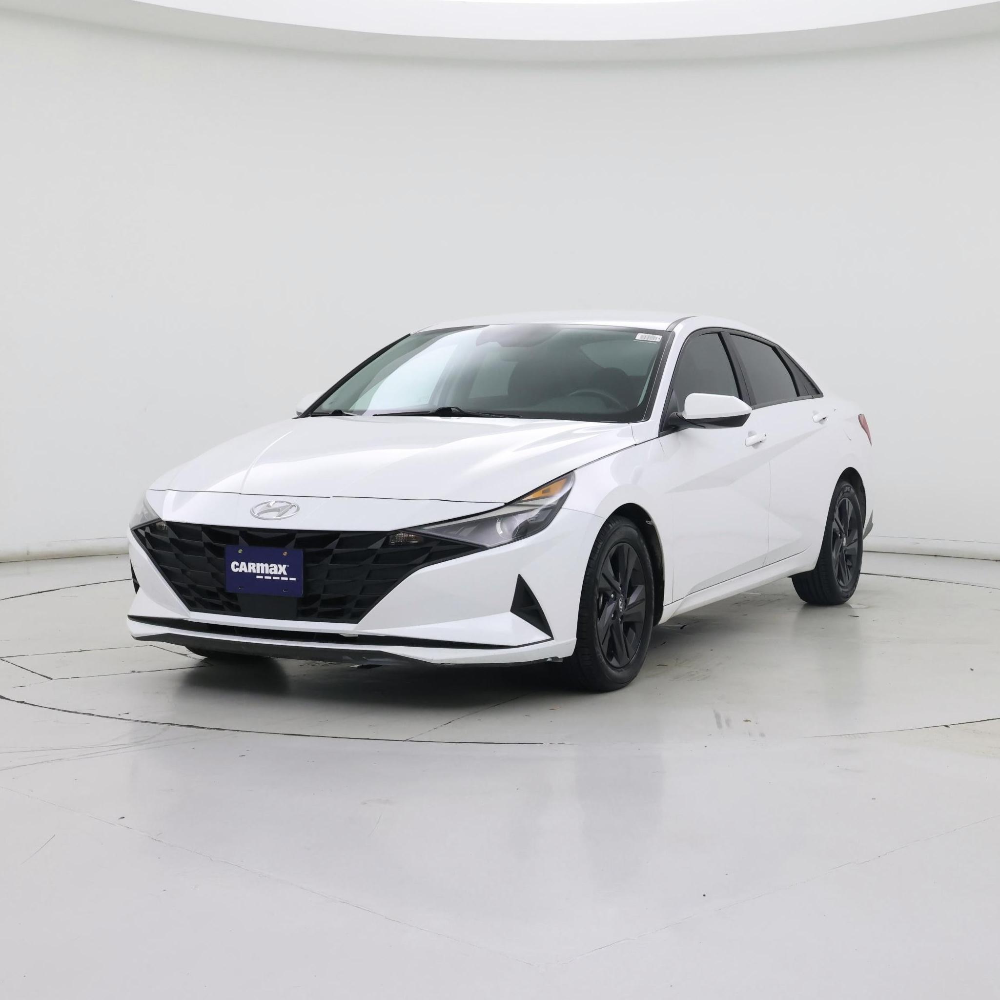 Thumbnail: 2022 Hyundai Elantra - 4