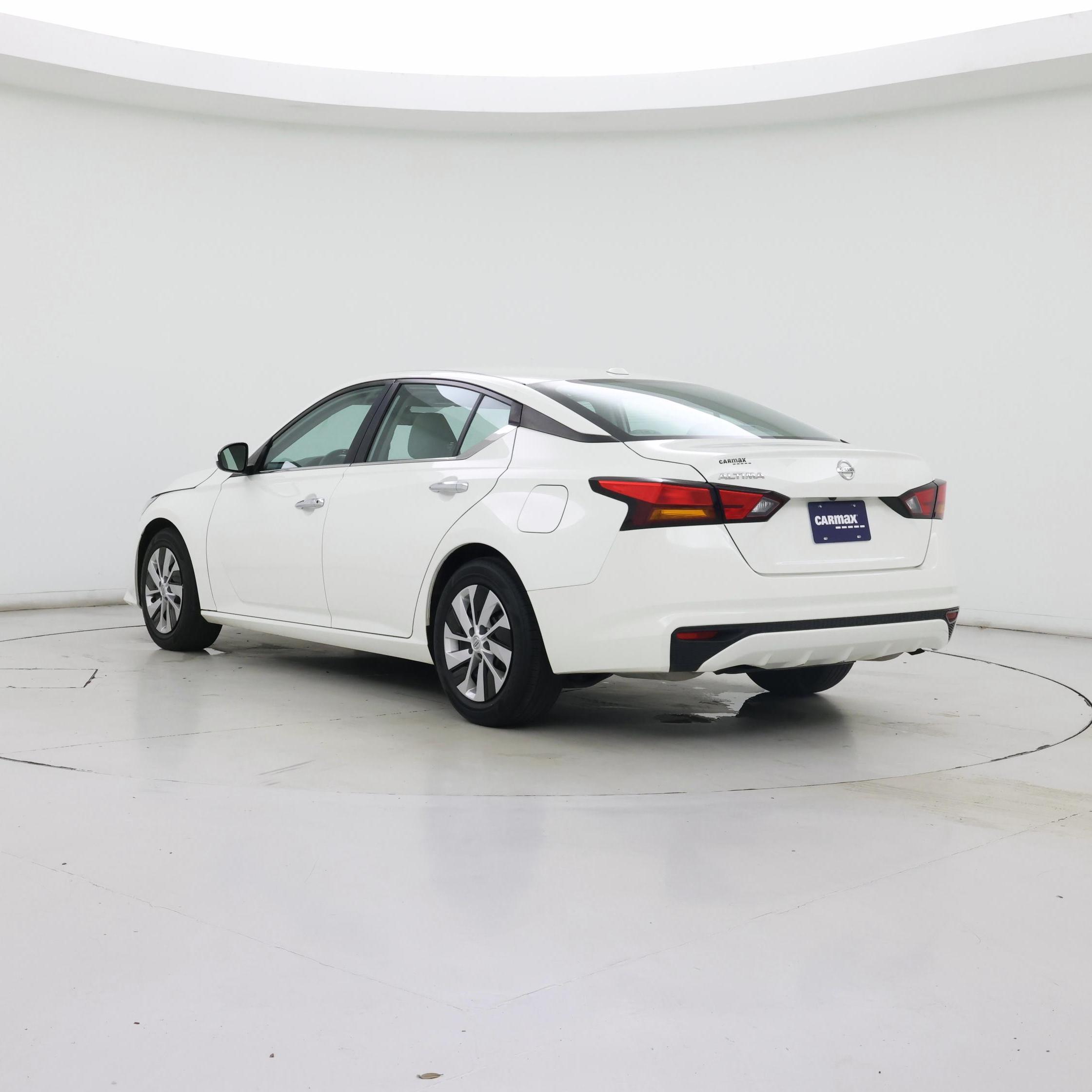 Thumbnail: 2020 Nissan Altima - 2