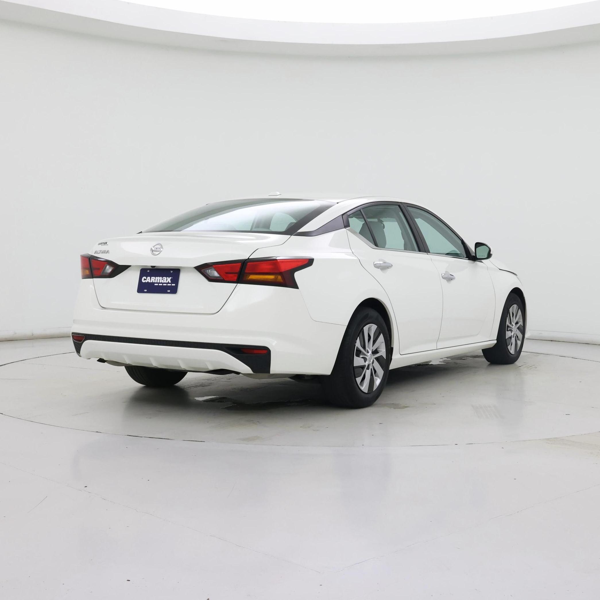 Thumbnail: 2020 Nissan Altima - 8