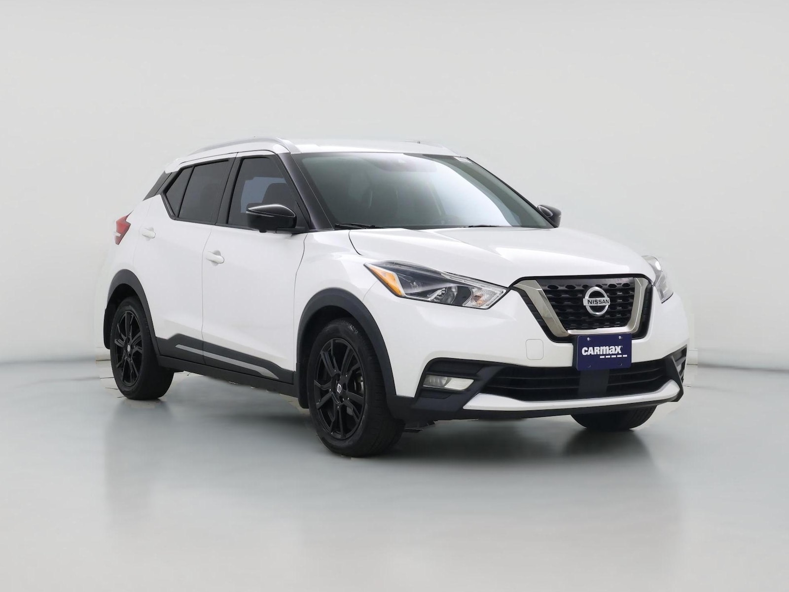 2020 Nissan Kicks
