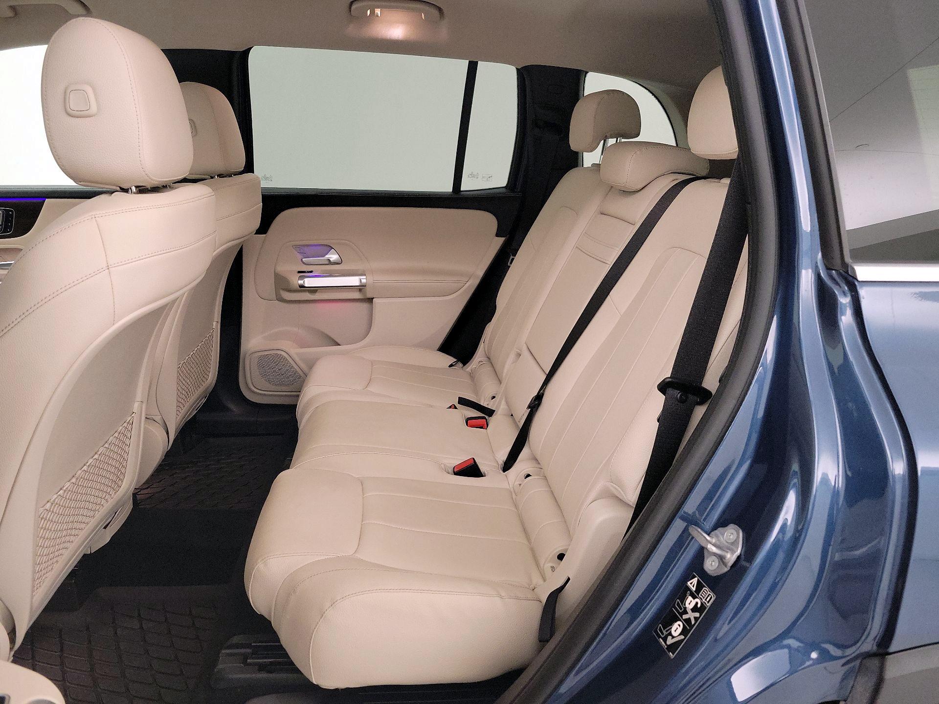 Thumbnail: 2021 Mercedes-Benz GLB - 18