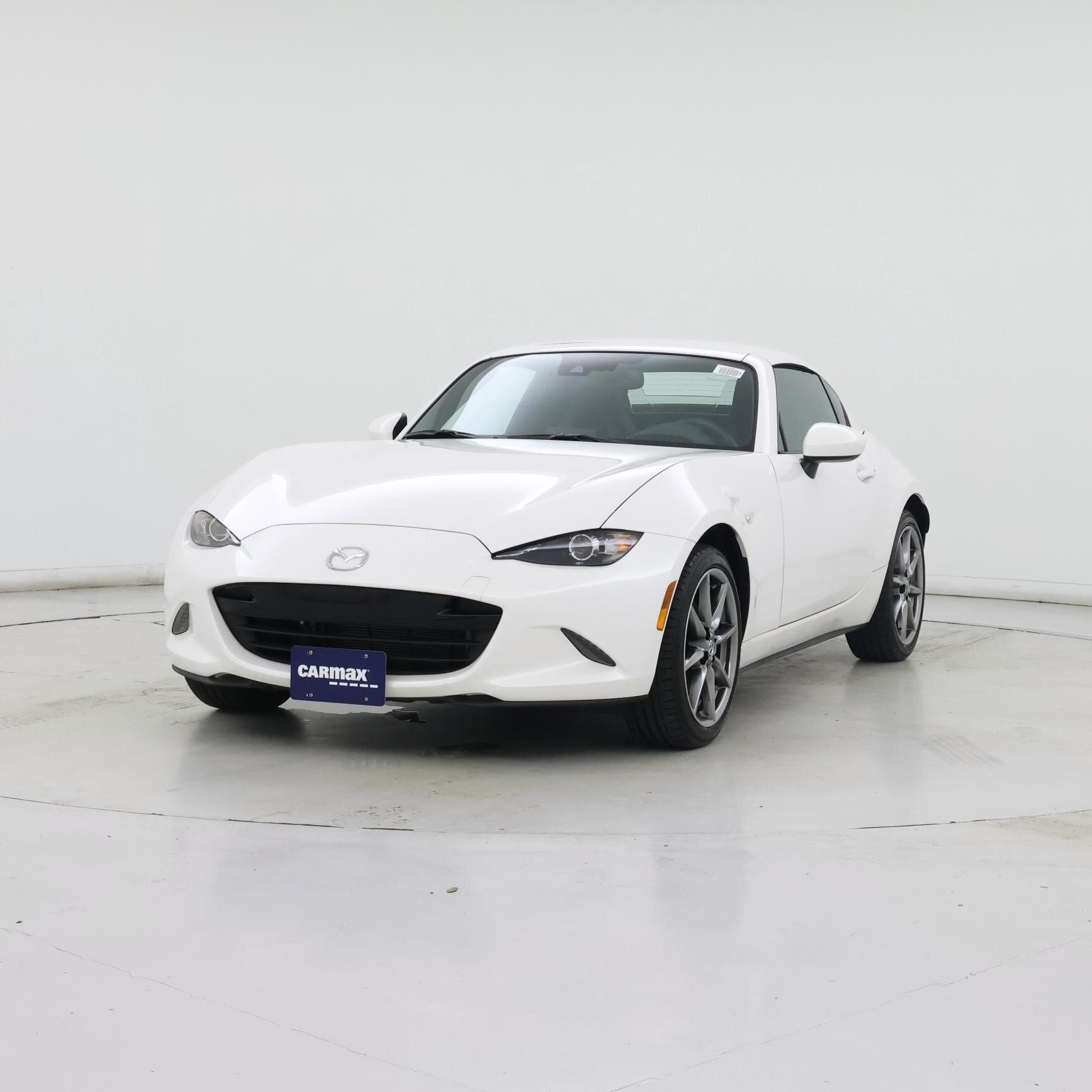 Thumbnail: 2022 Mazda MX-5 Miata - 4
