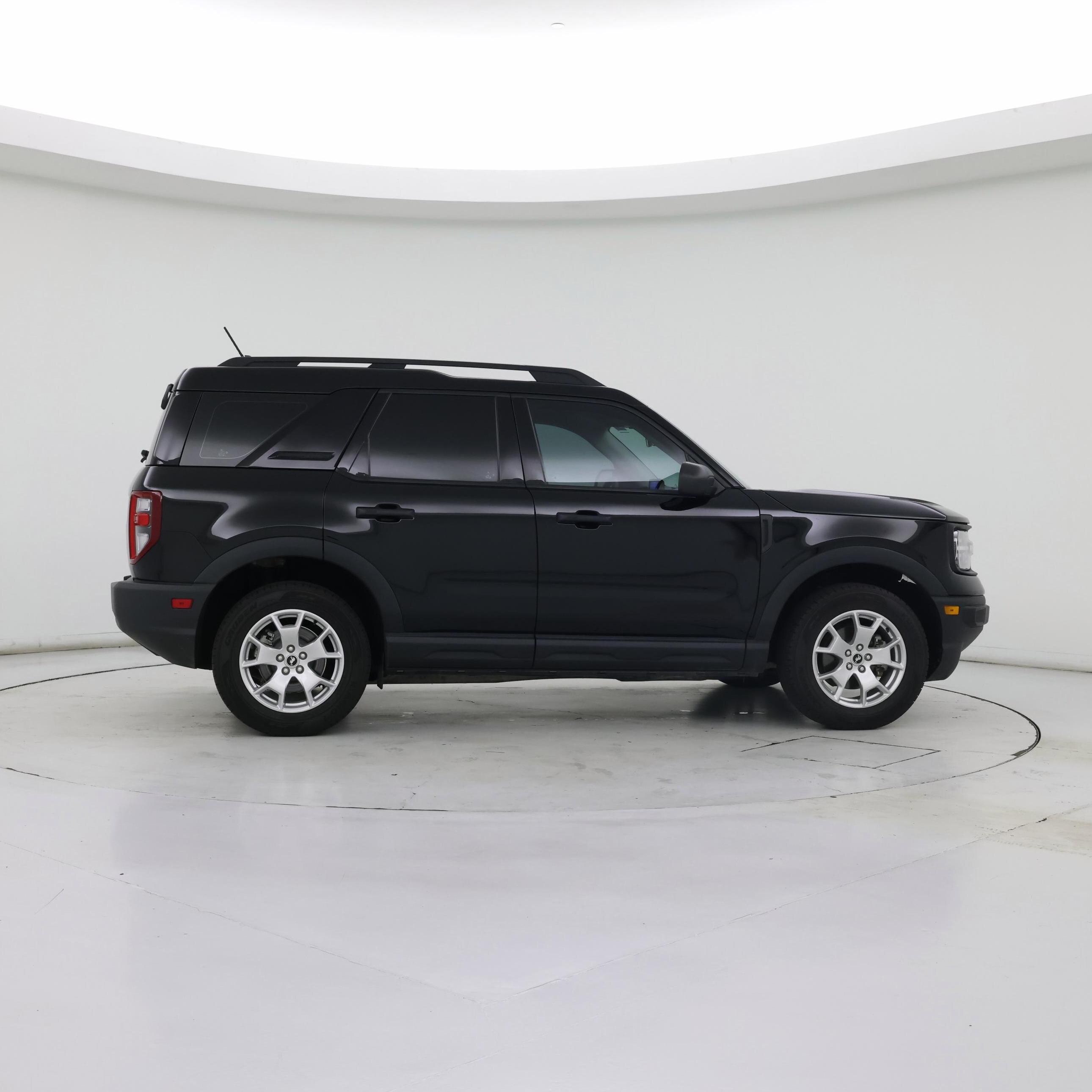 Thumbnail: 2023 Ford Bronco Sport - 7