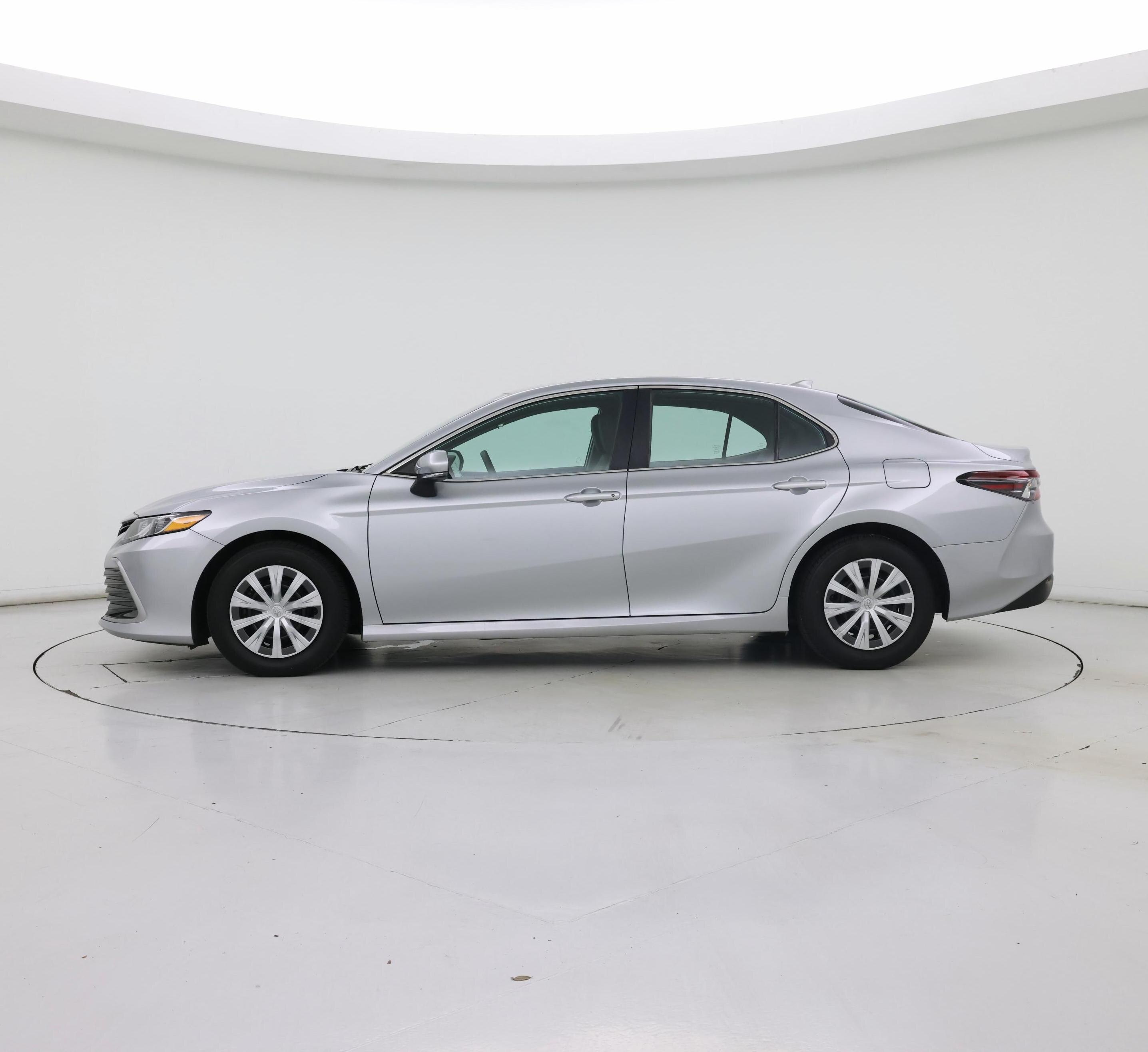 Thumbnail: 2023 Toyota Camry - 3