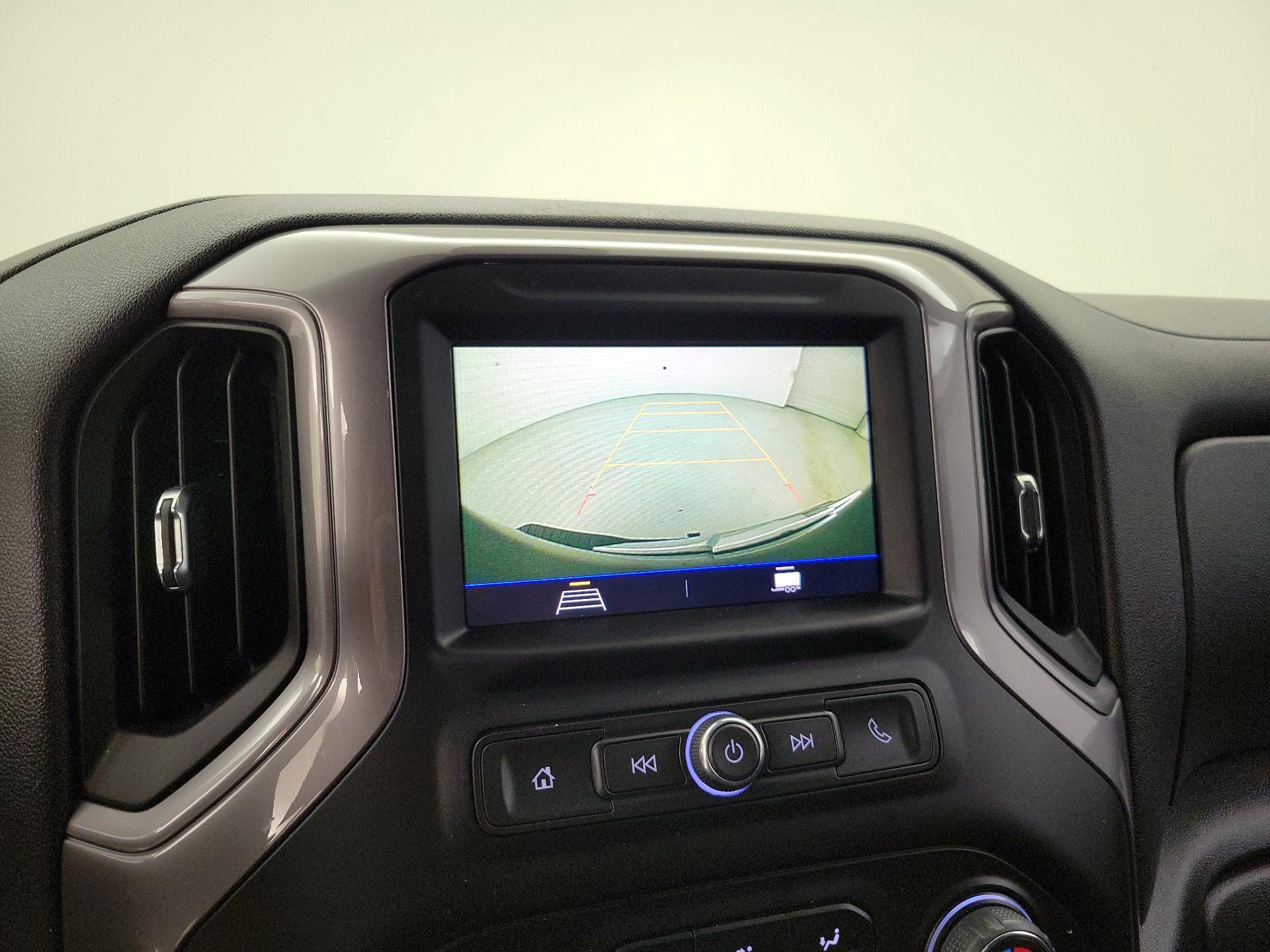 Thumbnail: 2022 Chevrolet Silverado 1500 - 14