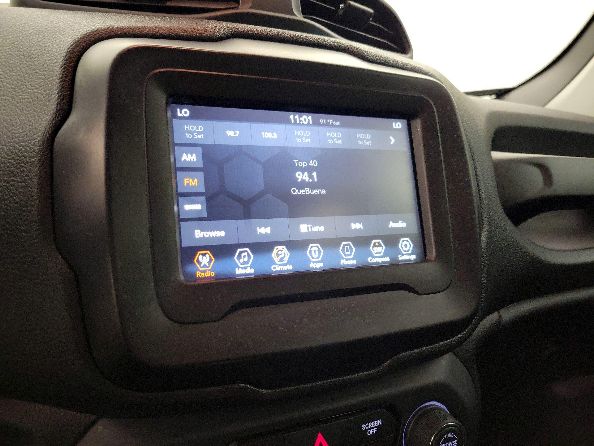 Thumbnail: 2020 Jeep Renegade - 15