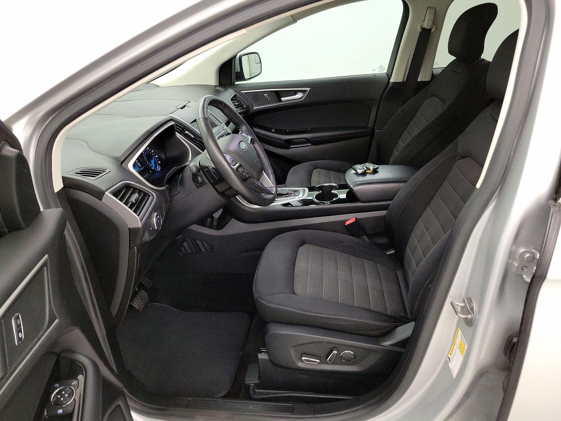 Thumbnail: 2018 Ford Edge - 11