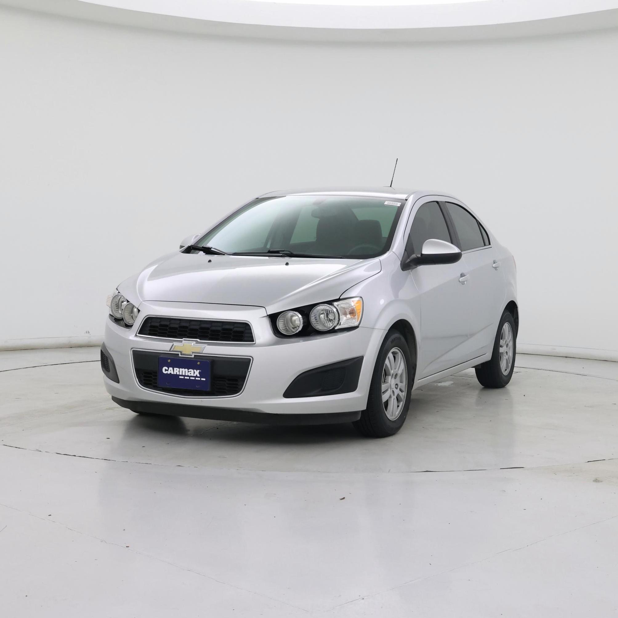 Thumbnail: 2015 Chevrolet Sonic - 4