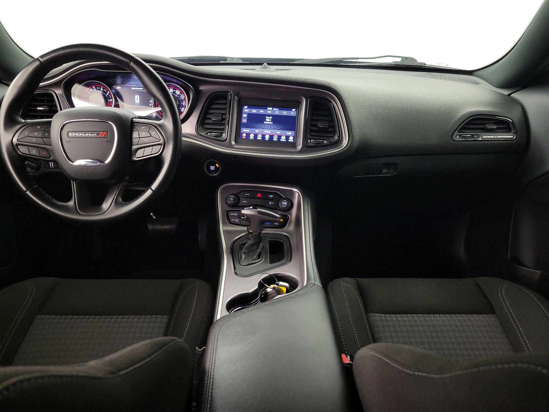 Thumbnail: 2020 Dodge Challenger - 9