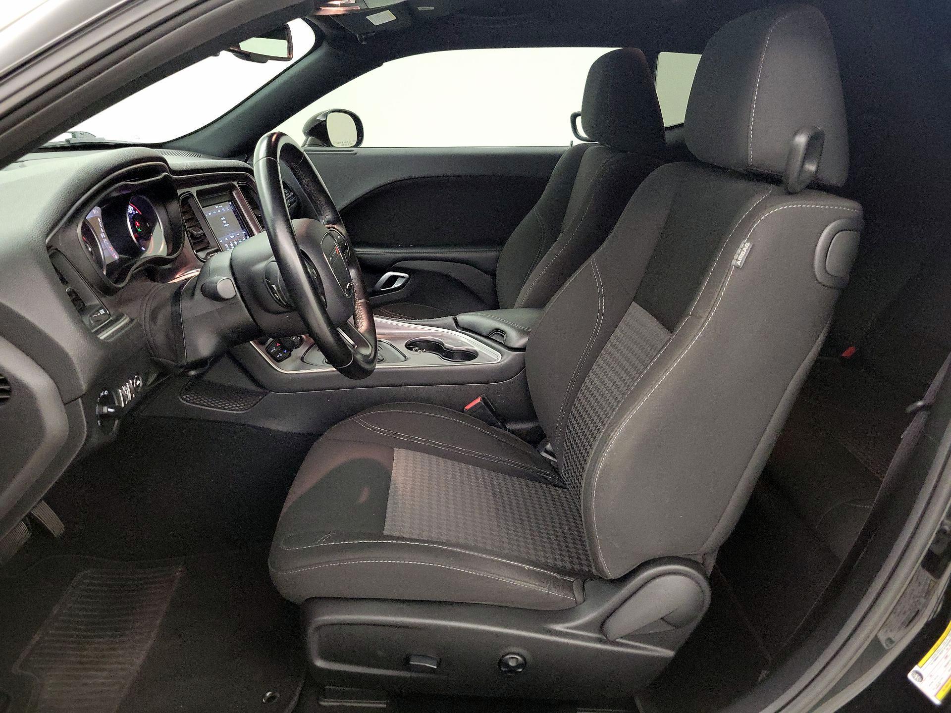 Thumbnail: 2020 Dodge Challenger - 11