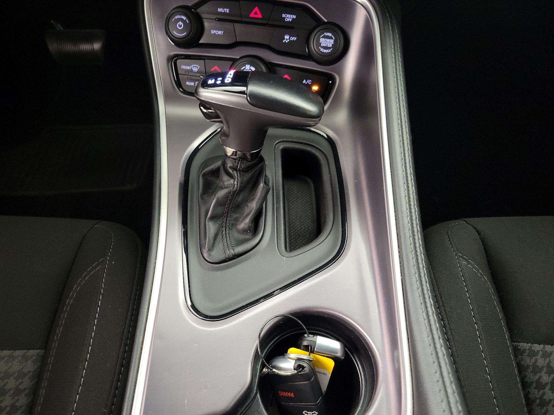 Thumbnail: 2020 Dodge Challenger - 17
