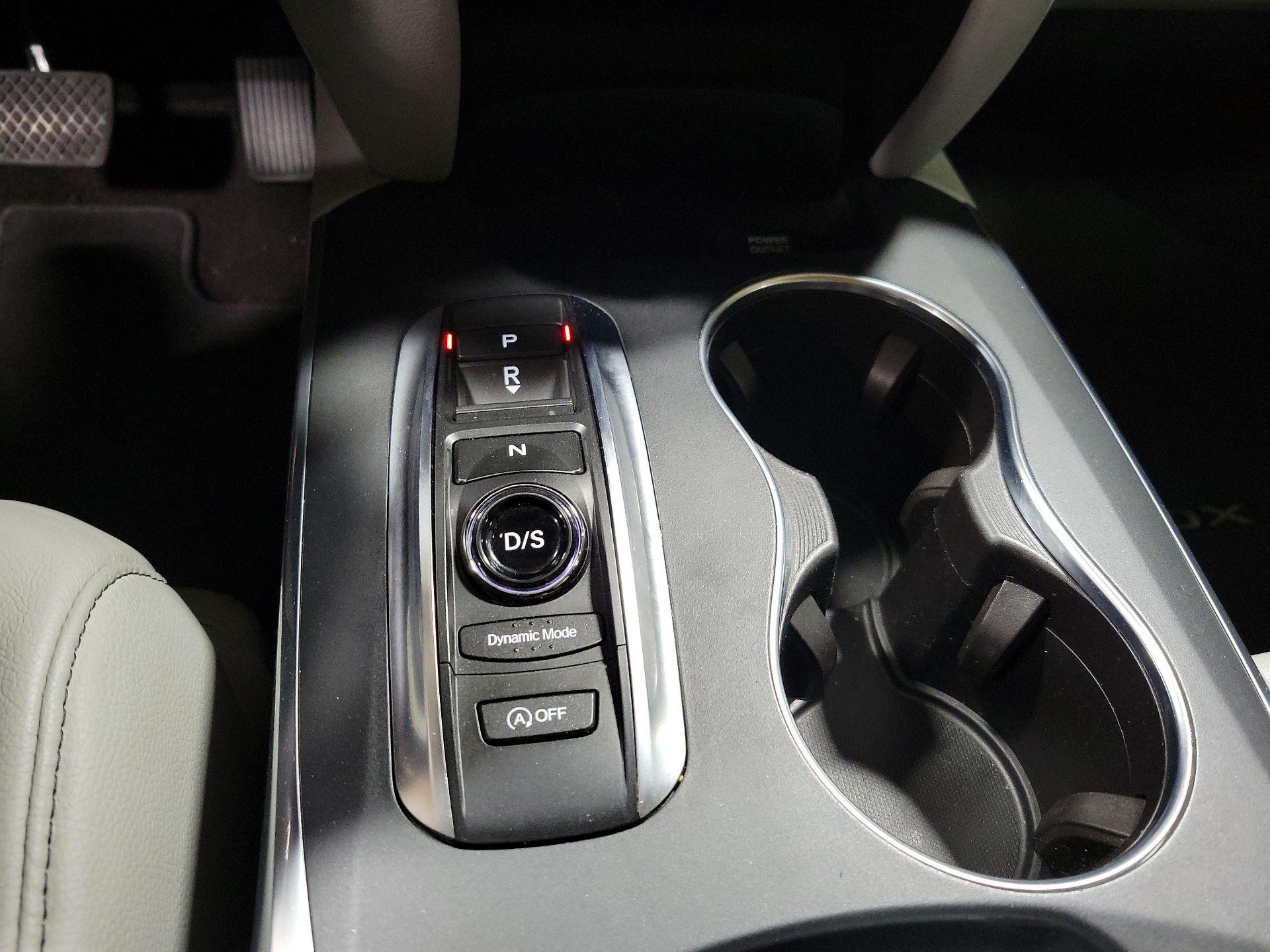 Thumbnail: 2020 Acura MDX - 17