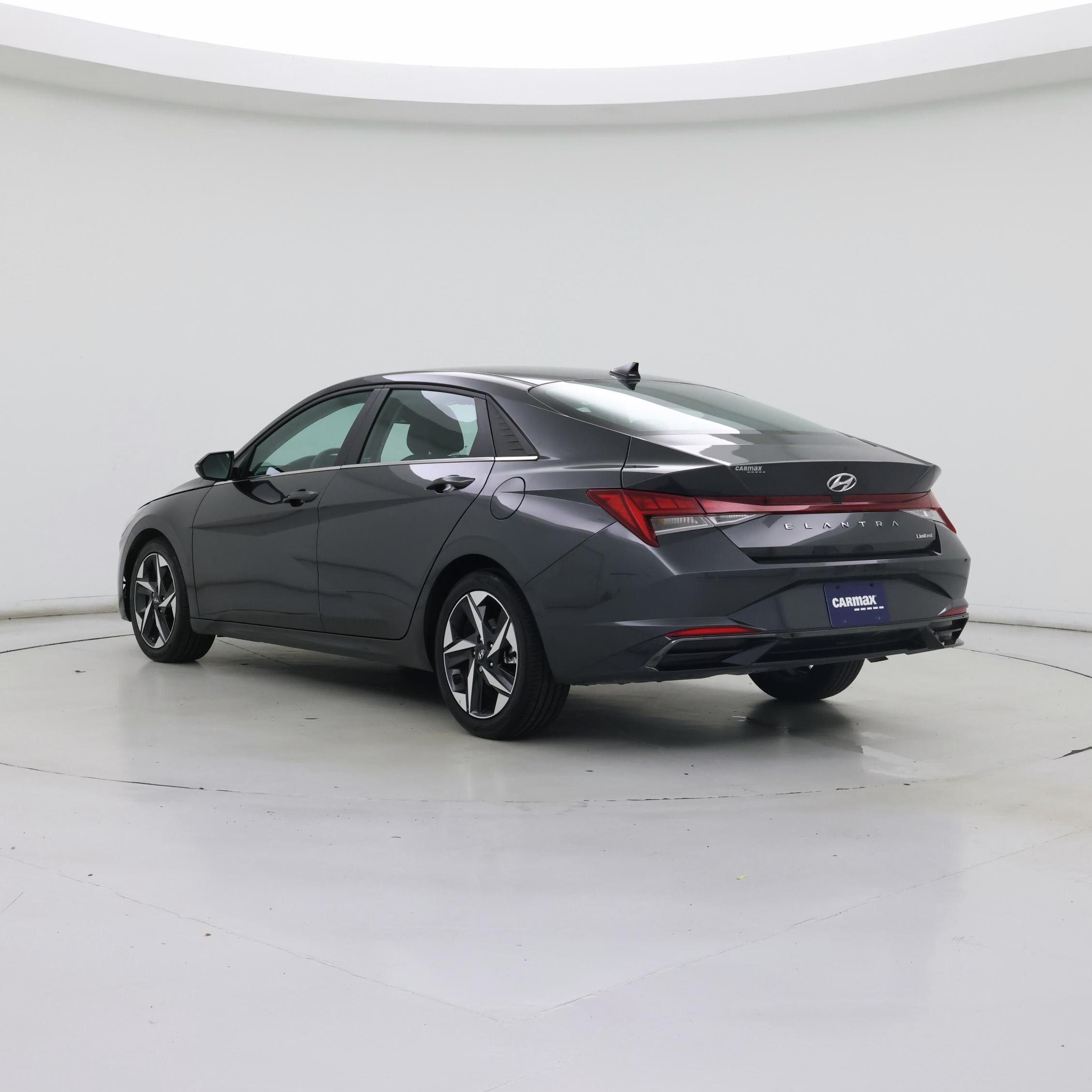 Thumbnail: 2023 Hyundai Elantra - 2