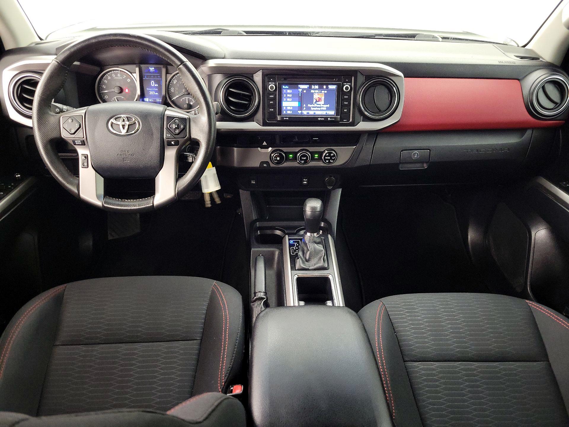 Thumbnail: 2017 Toyota Tacoma - 9