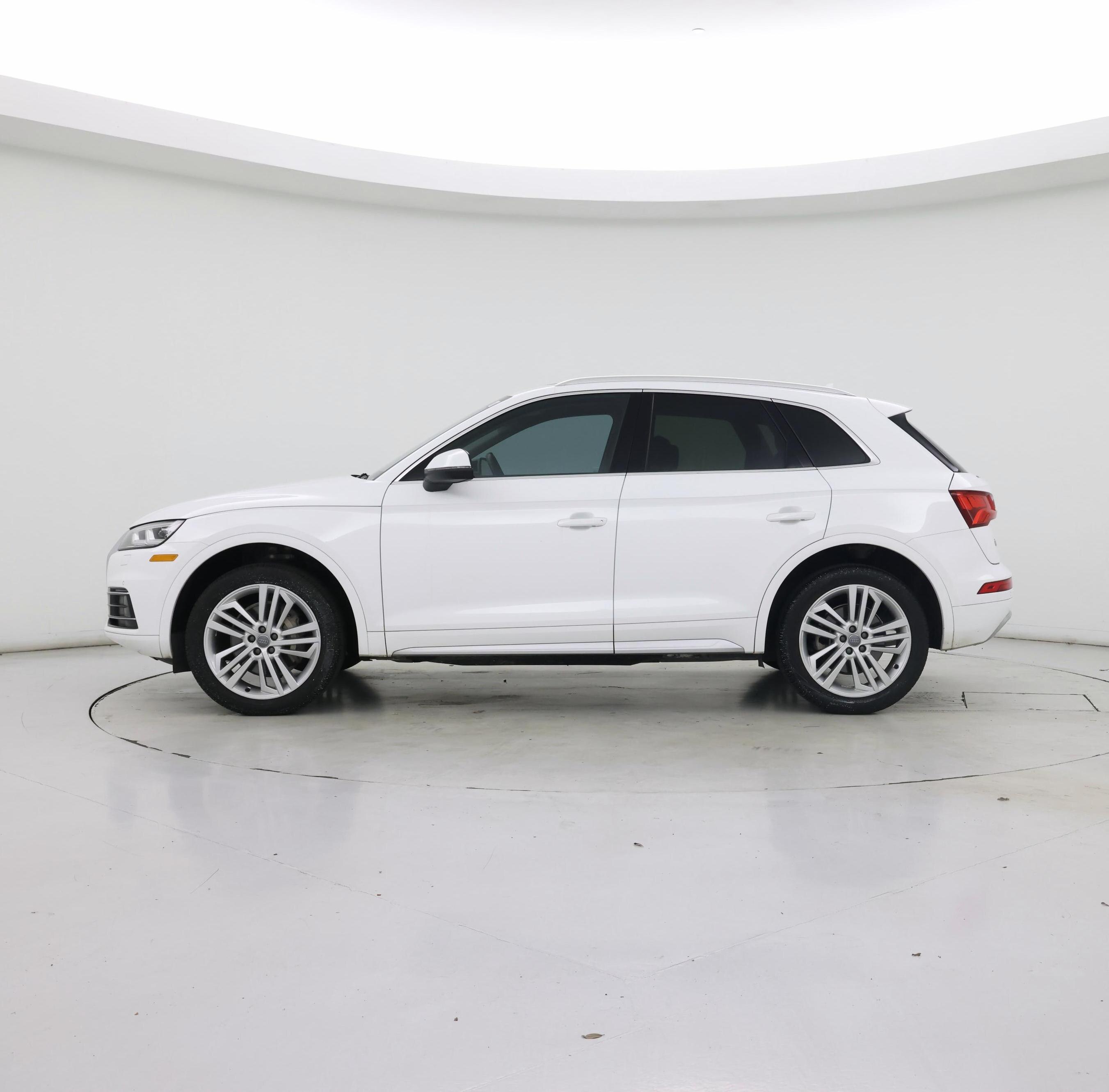 Thumbnail: 2018 Audi Q5 - 3