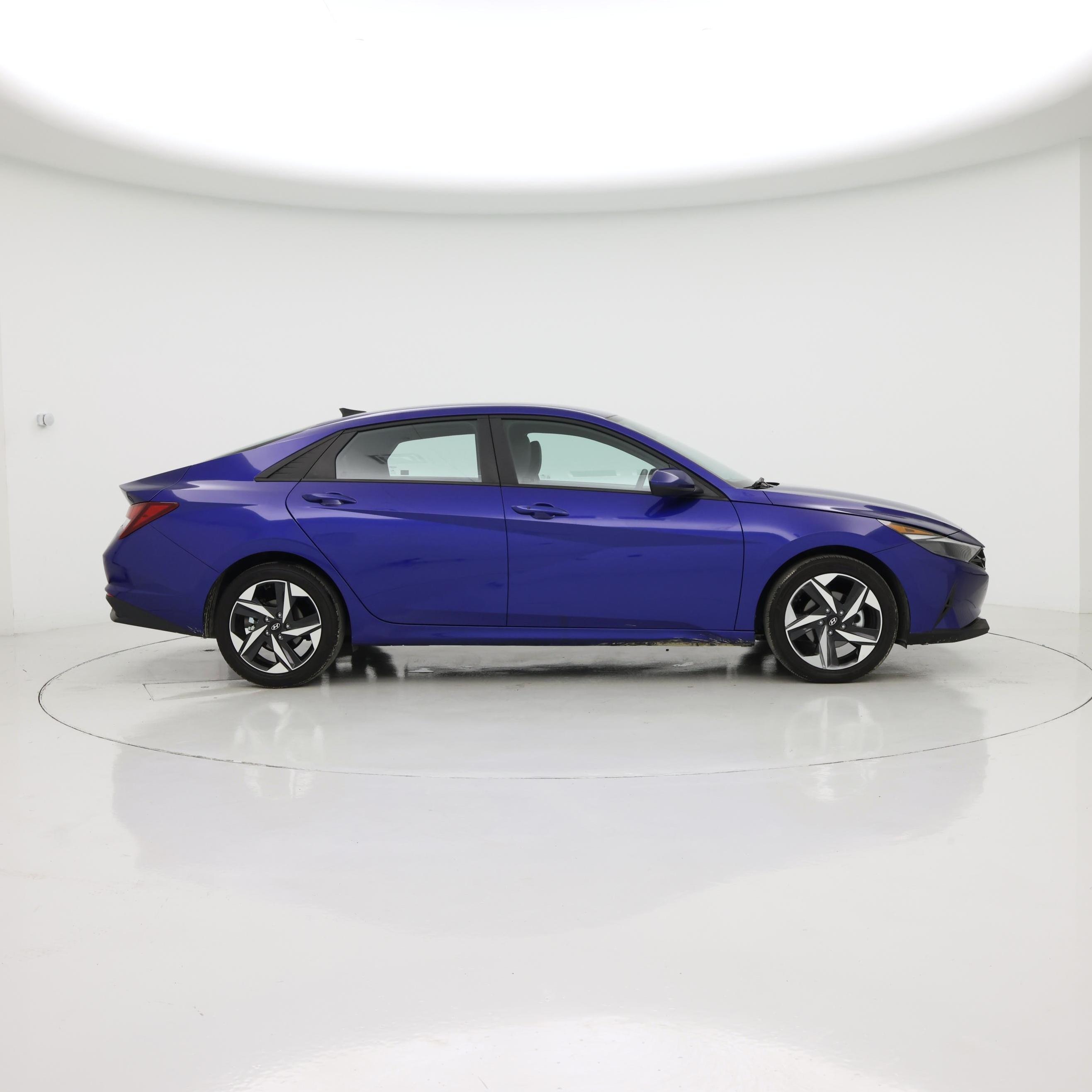 Thumbnail: 2023 Hyundai Elantra - 7