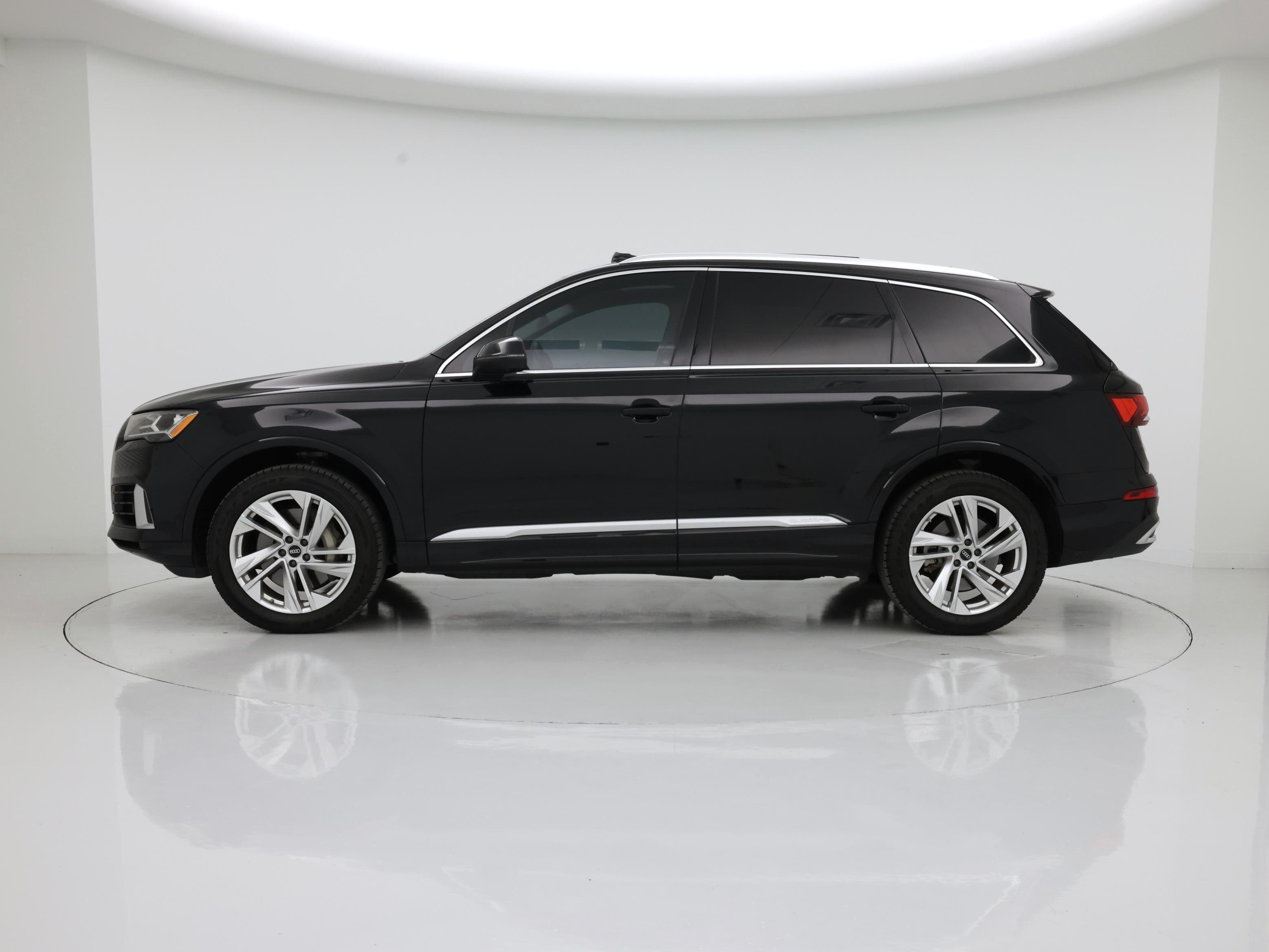 Thumbnail: 2022 Audi Q7 - 3
