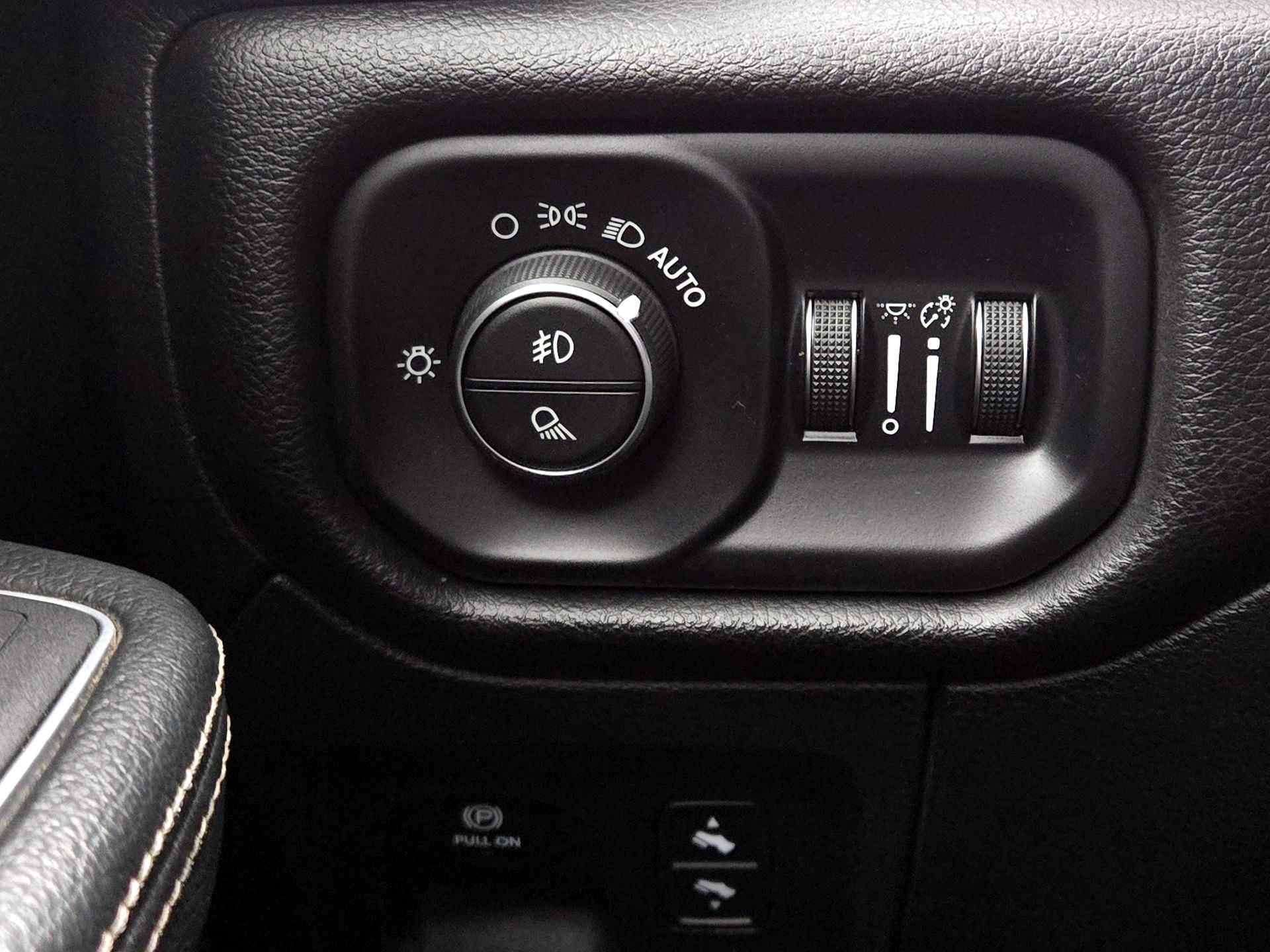 Thumbnail: 2023 RAM 1500 - 13