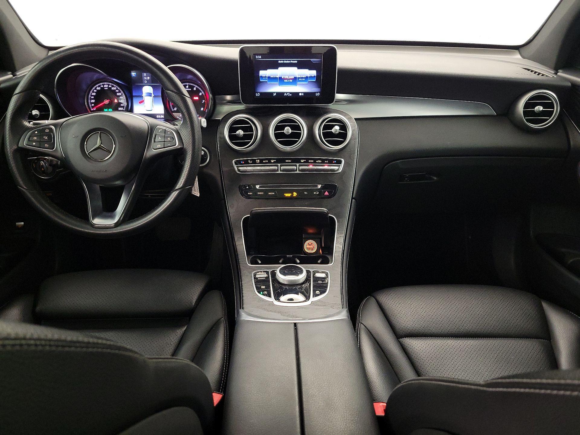 Thumbnail: 2018 Mercedes-Benz GLC - 9
