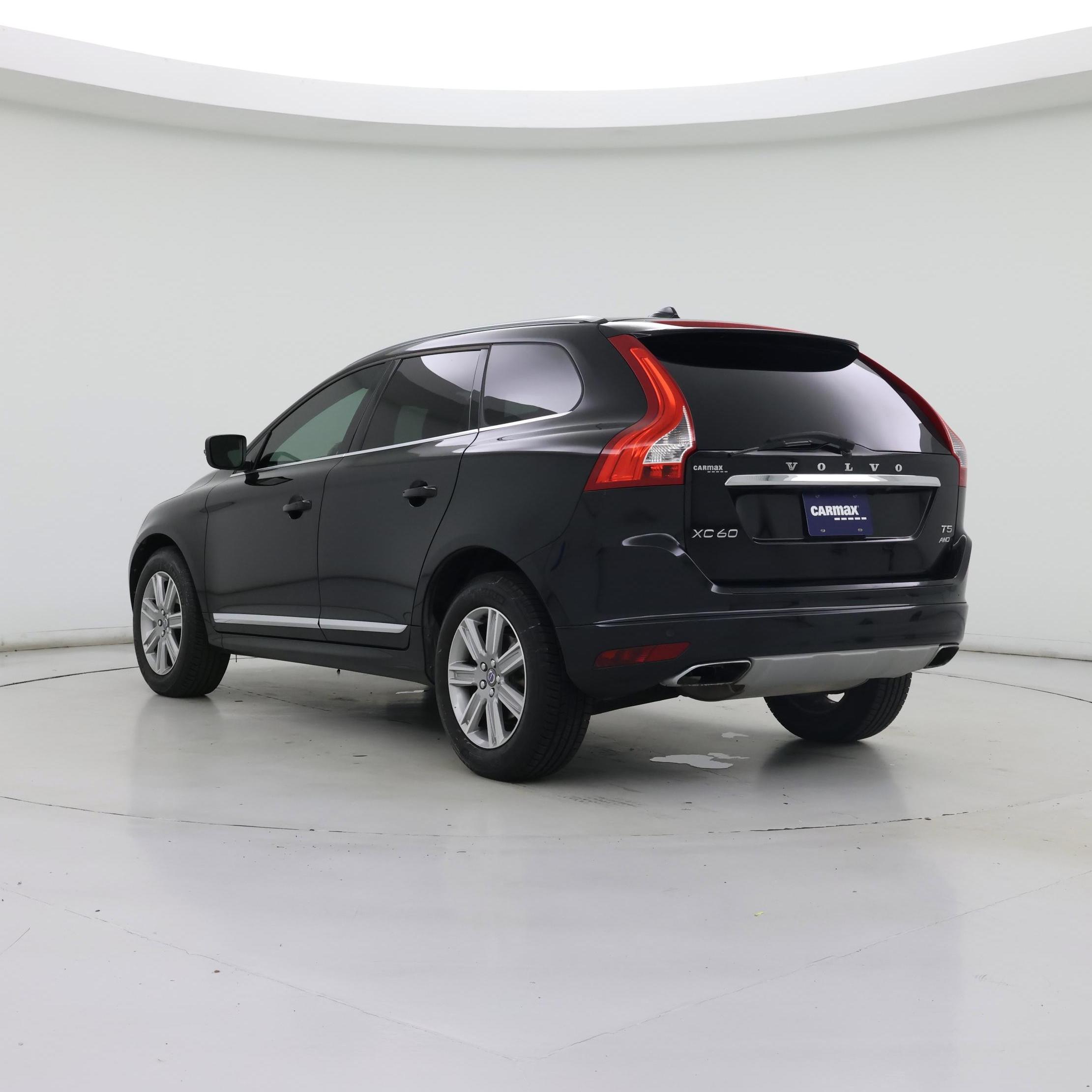 Thumbnail: 2017 Volvo XC60 - 2