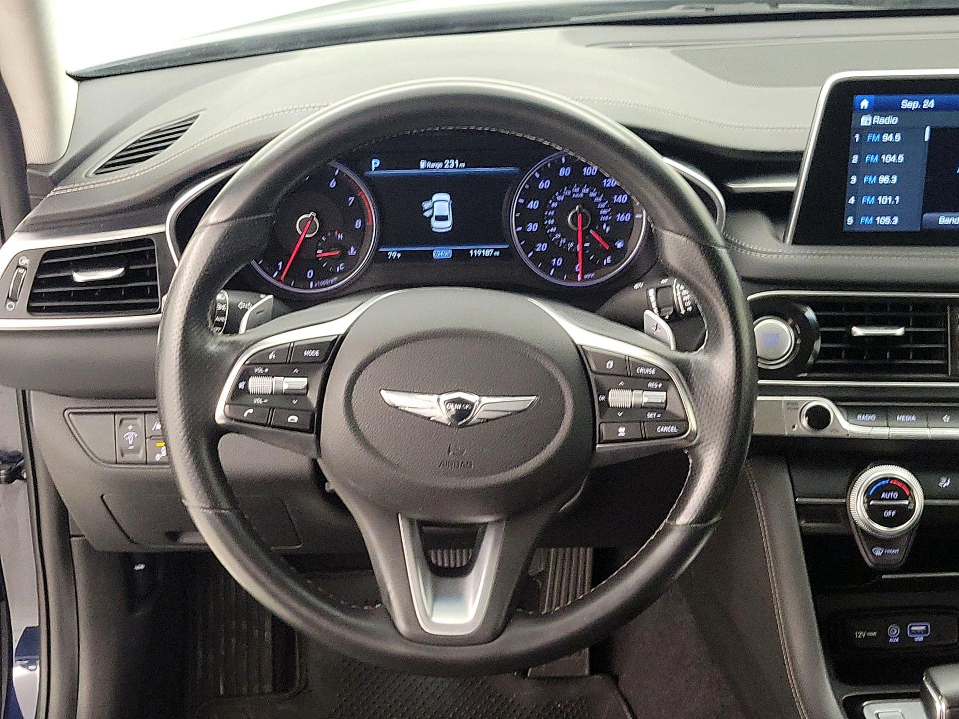 Thumbnail: 2020 Genesis G70 - 10