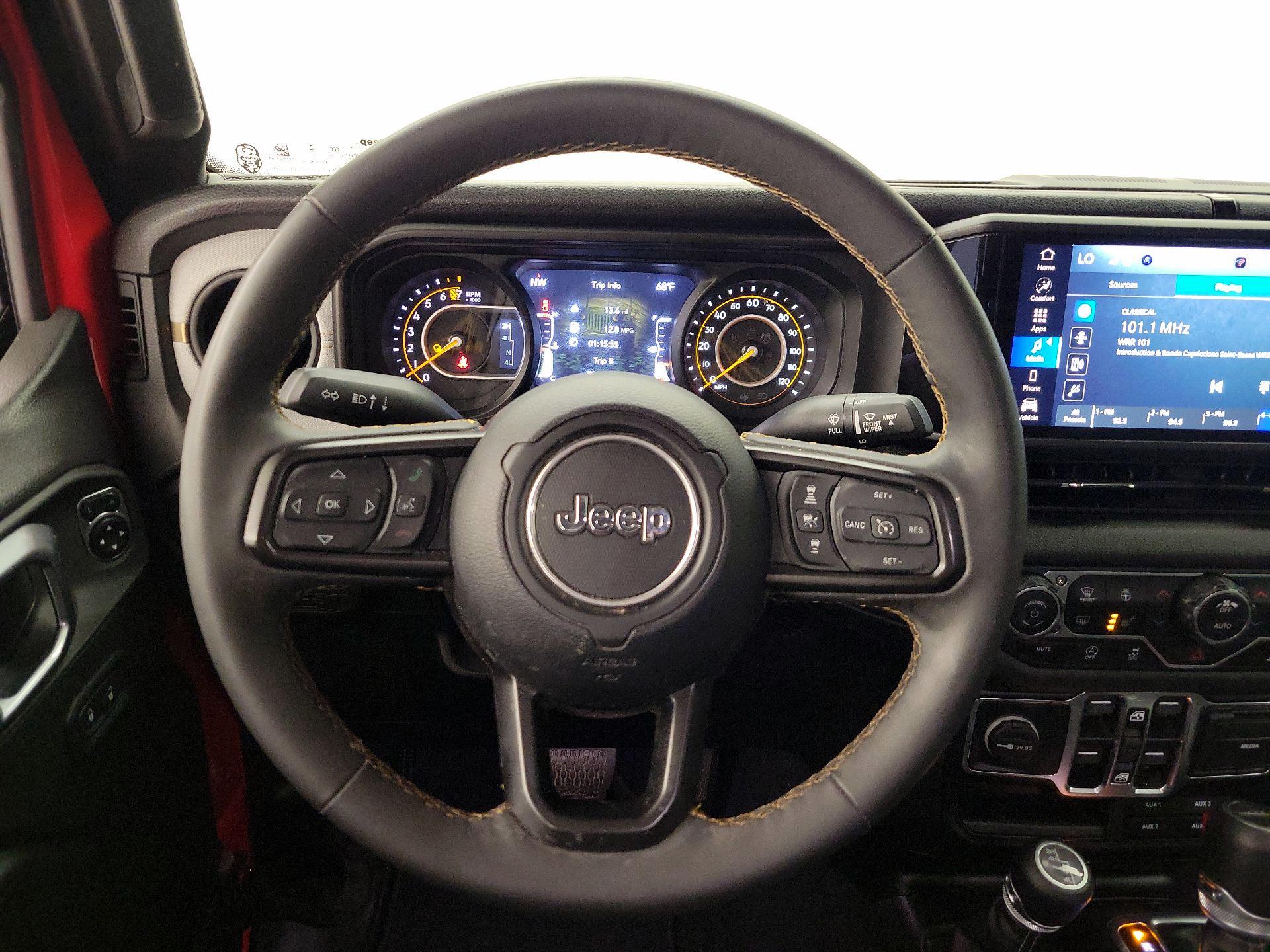 Thumbnail: 2024 Jeep Gladiator - 10