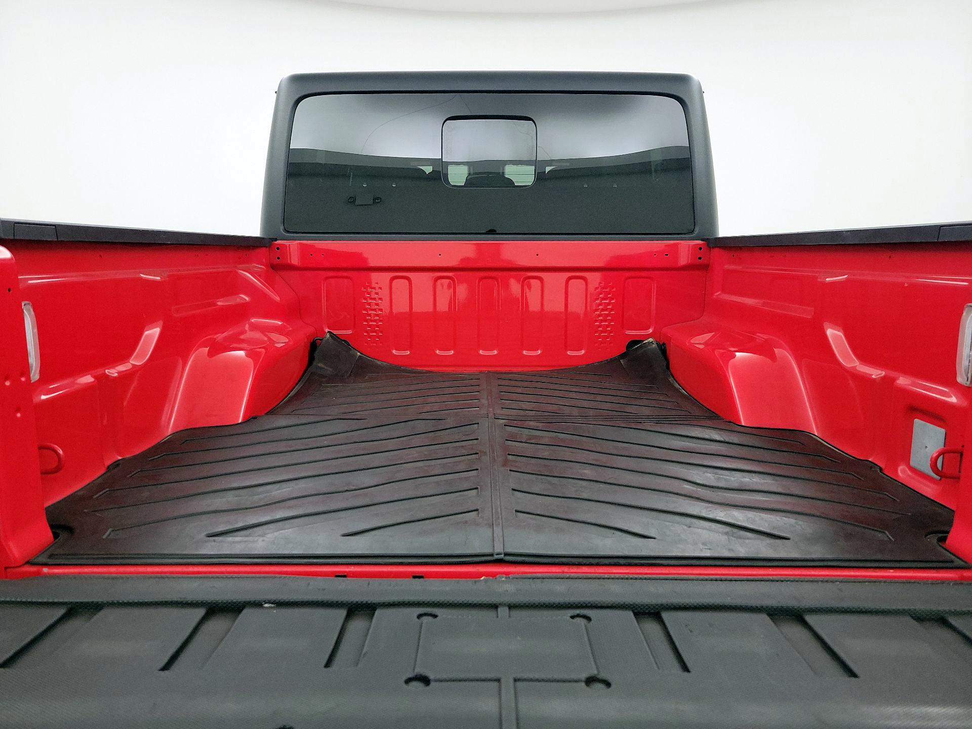 Thumbnail: 2024 Jeep Gladiator - 19