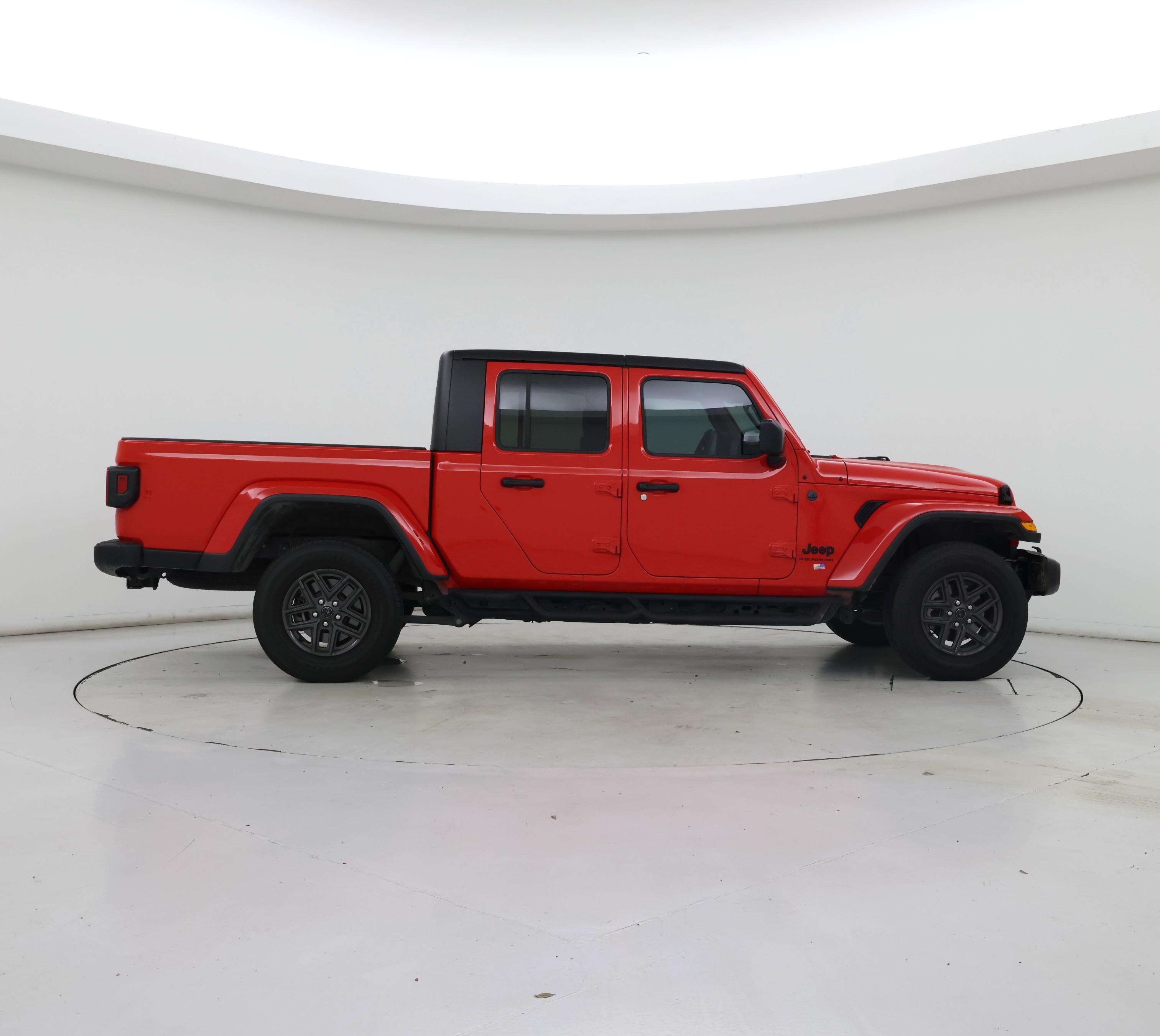 Thumbnail: 2024 Jeep Gladiator - 7