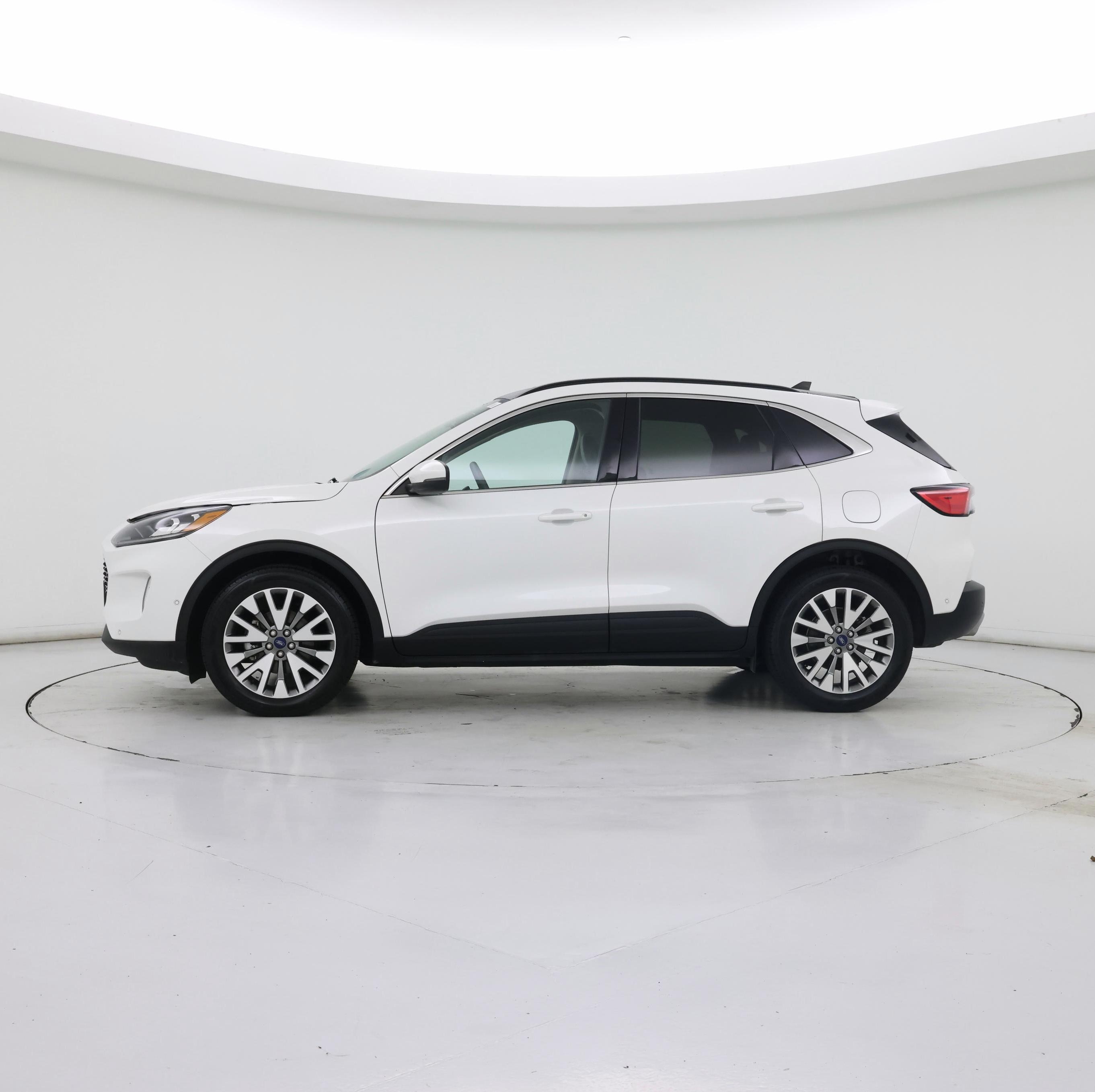 Thumbnail: 2020 Ford Escape - 3