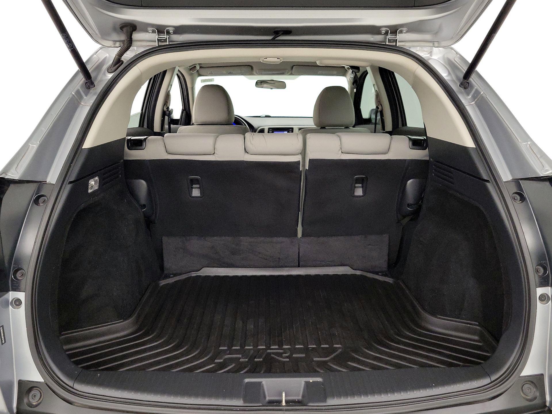 Thumbnail: 2020 Honda HR-V - 19