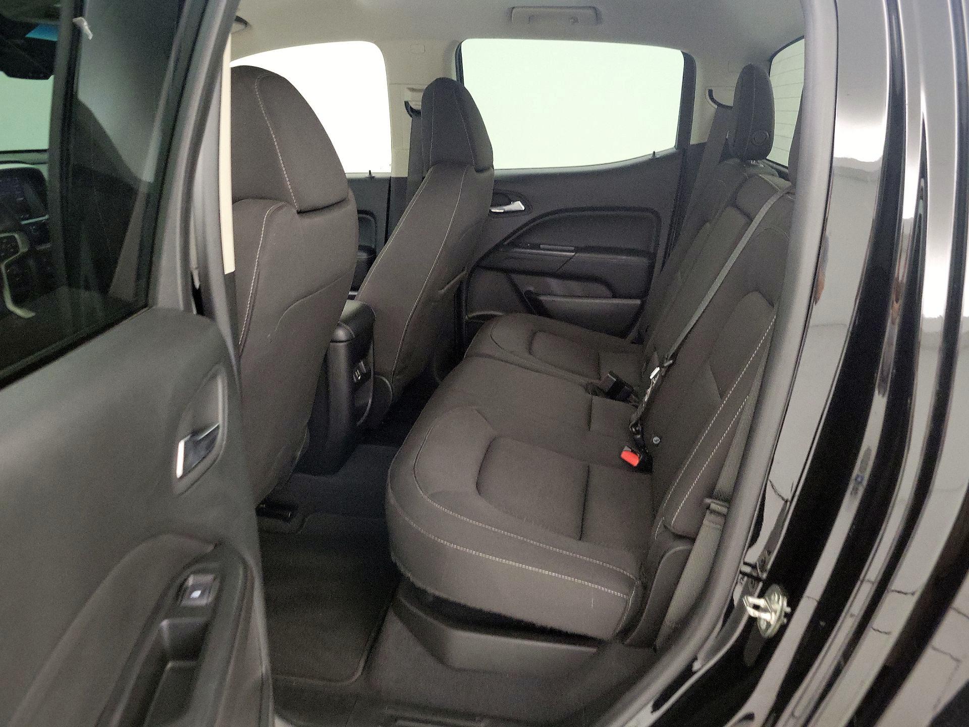 Thumbnail: 2019 GMC Canyon - 19