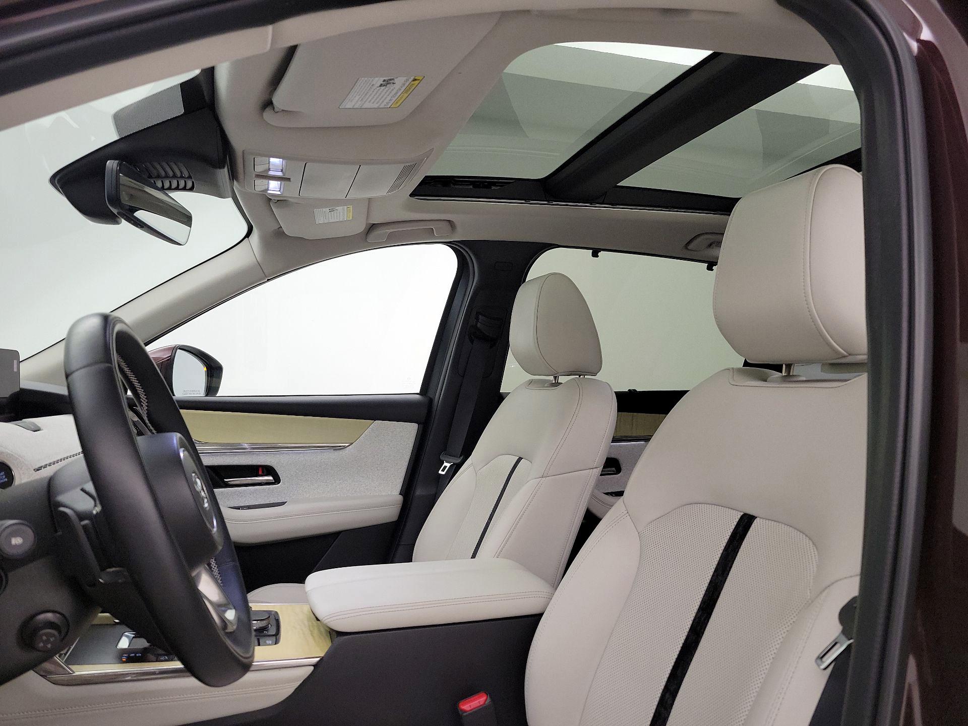 Thumbnail: 2024 Mazda CX-90 - 18