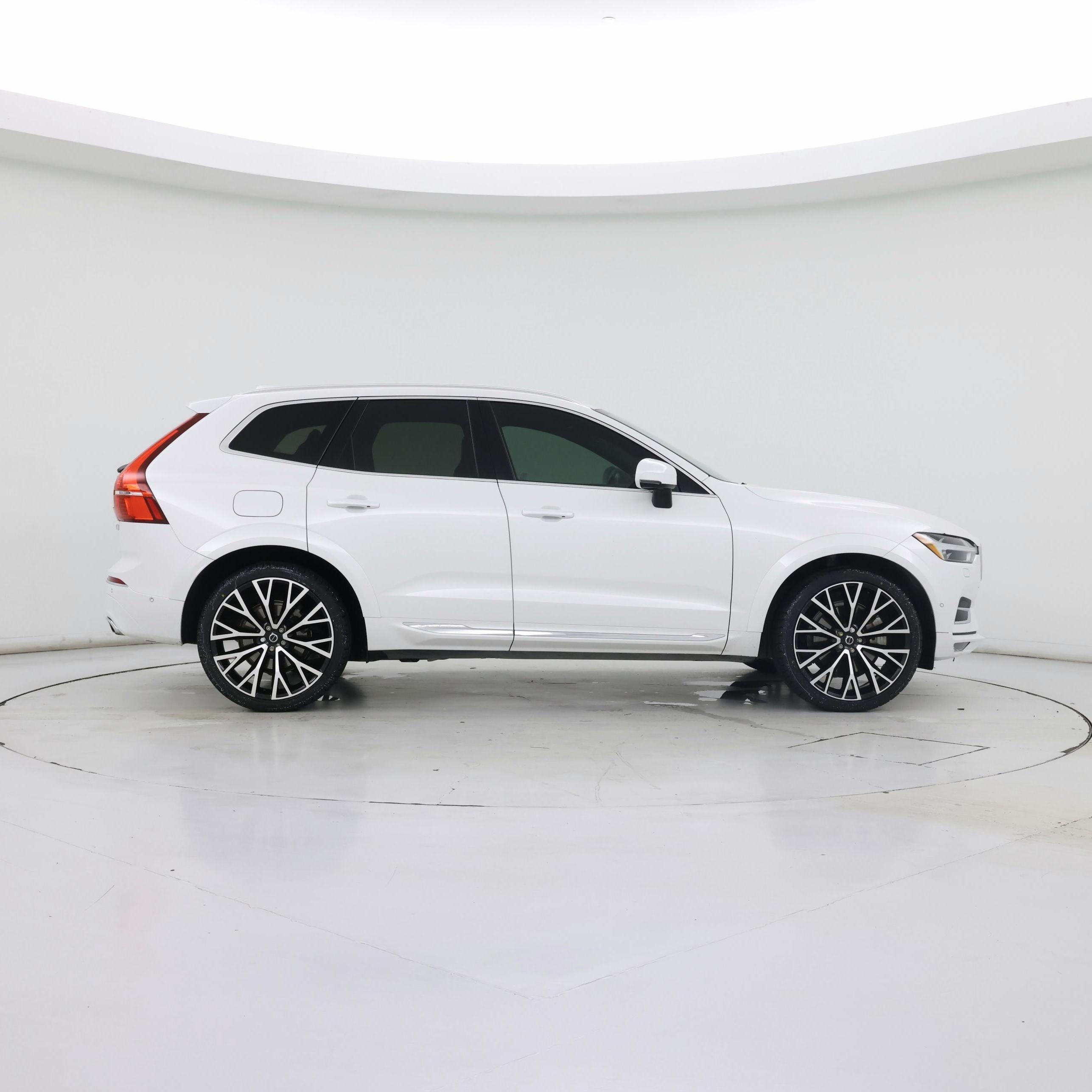 Thumbnail: 2020 Volvo XC60 - 7