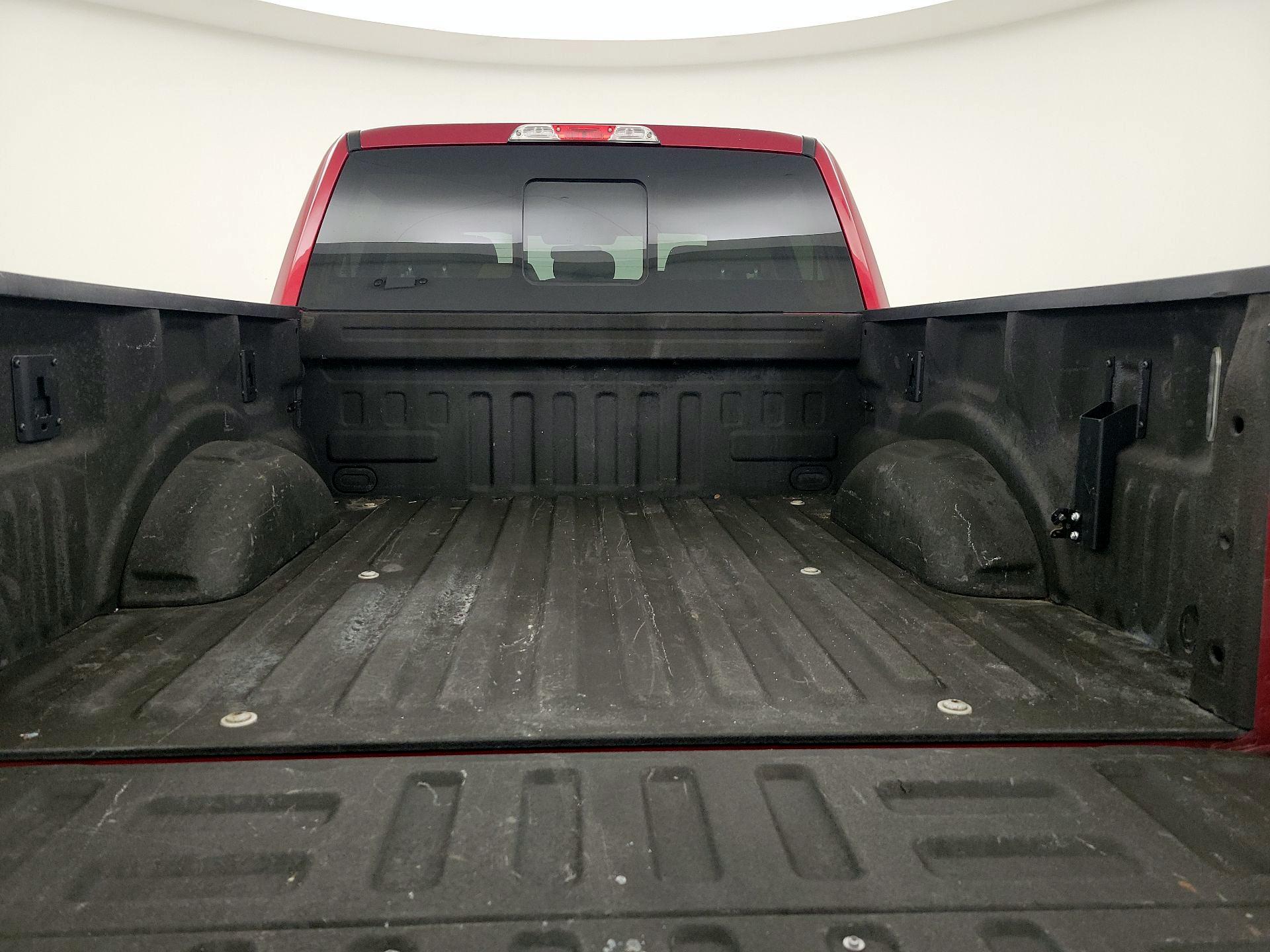 Thumbnail: 2016 Ford F-150 - 19