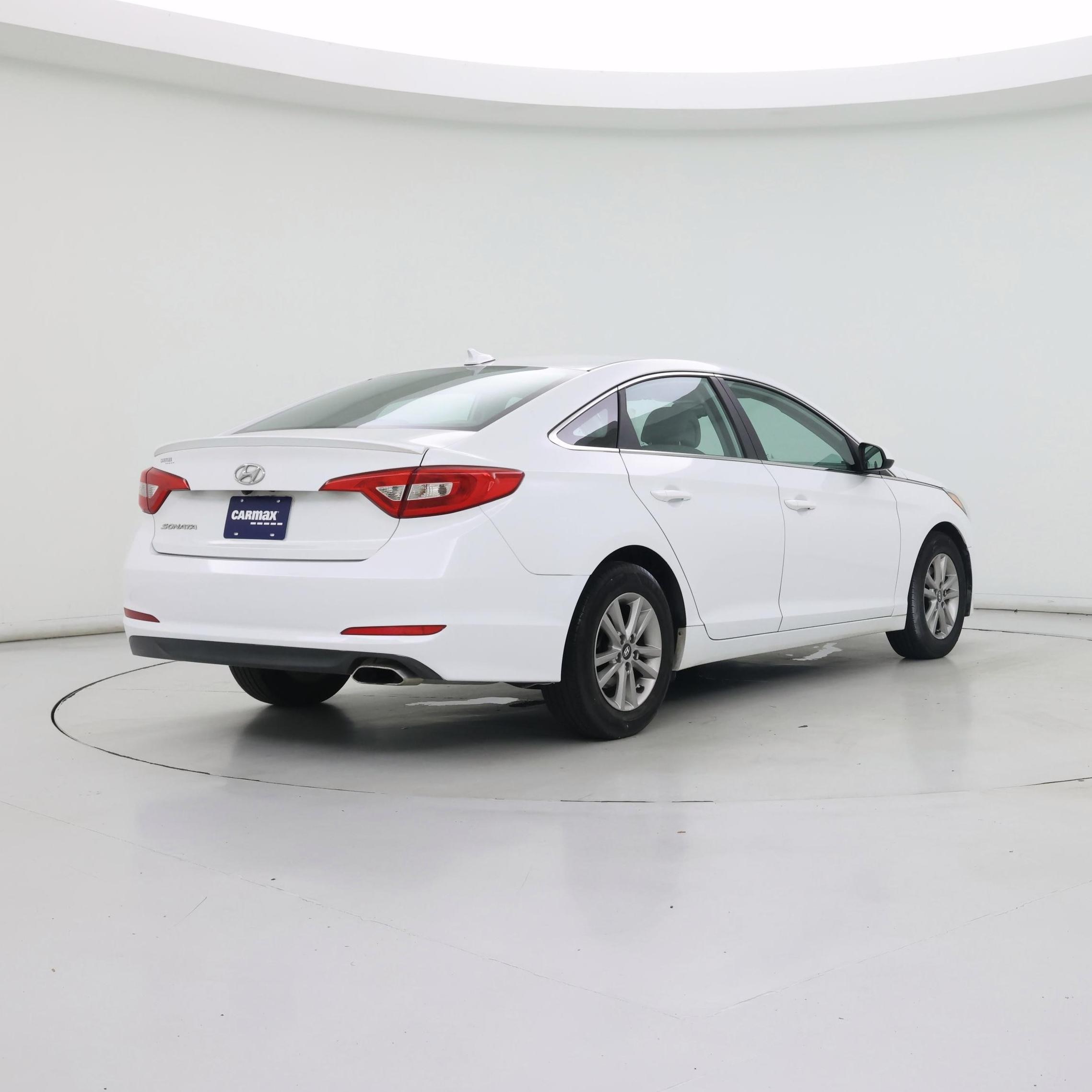 Thumbnail: 2016 Hyundai Sonata - 8