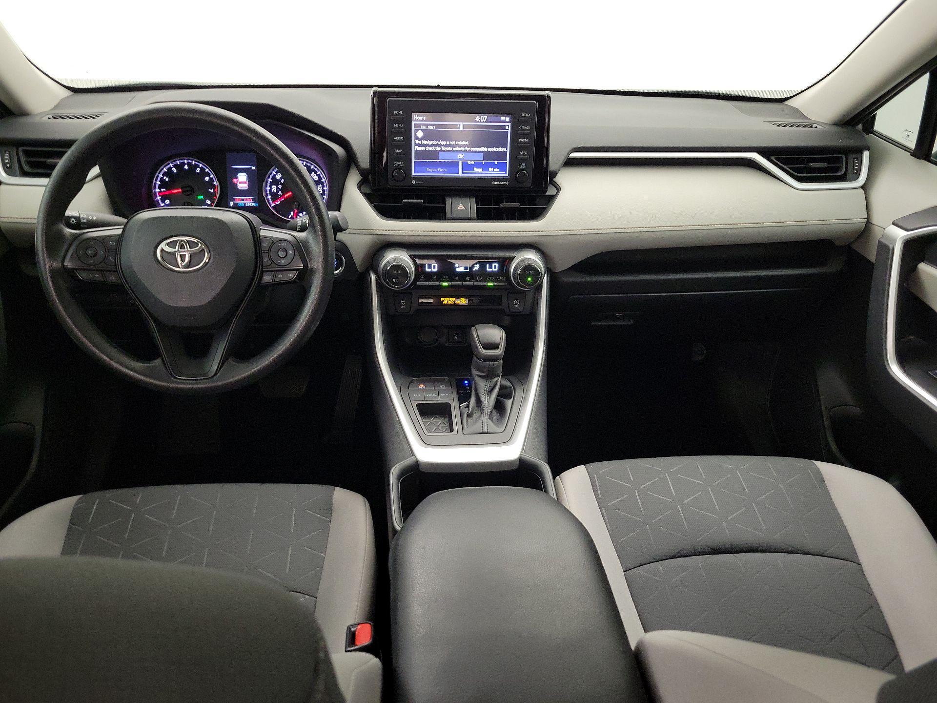 Thumbnail: 2022 Toyota RAV4 - 9