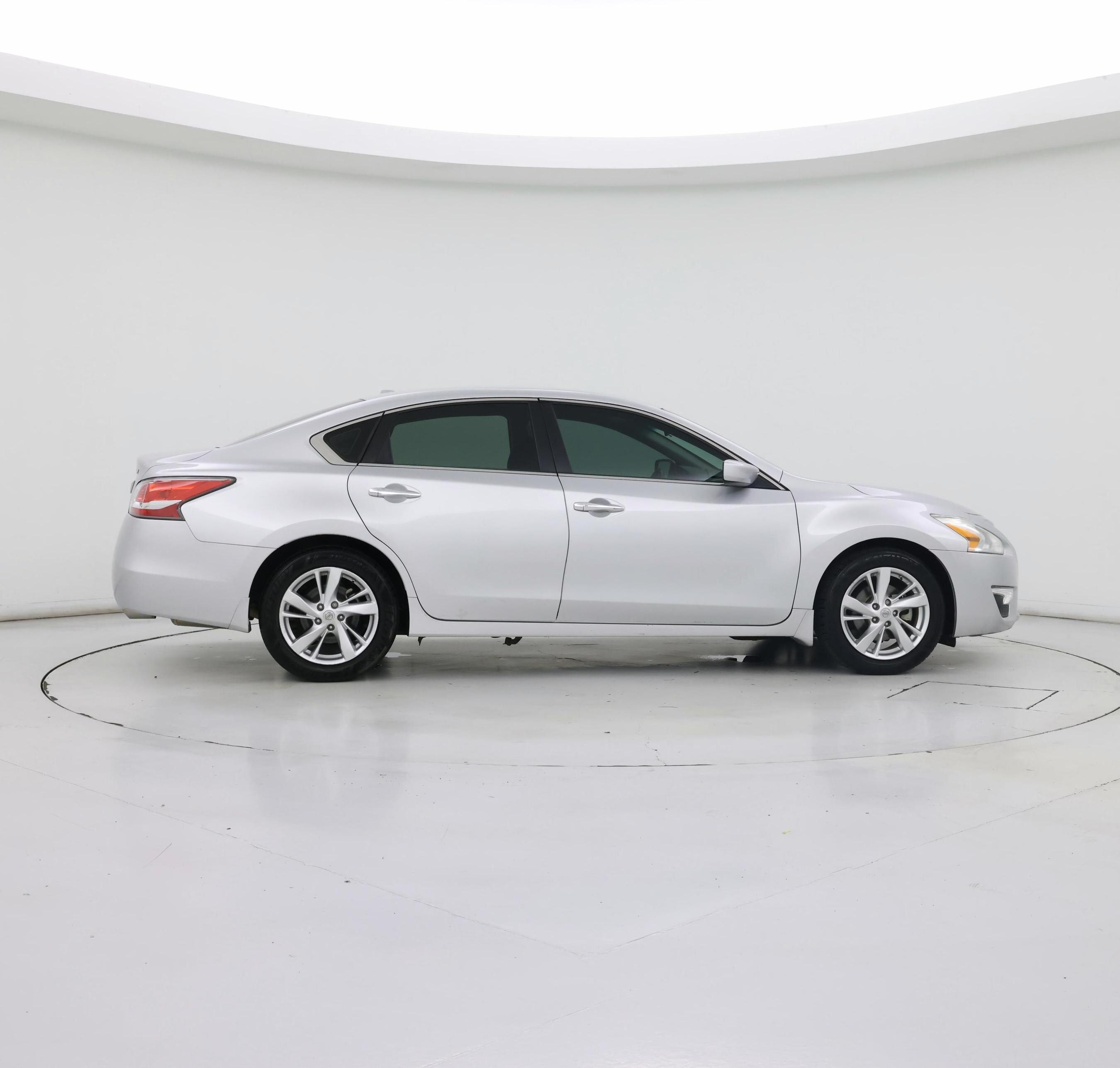 Thumbnail: 2015 Nissan Altima - 7