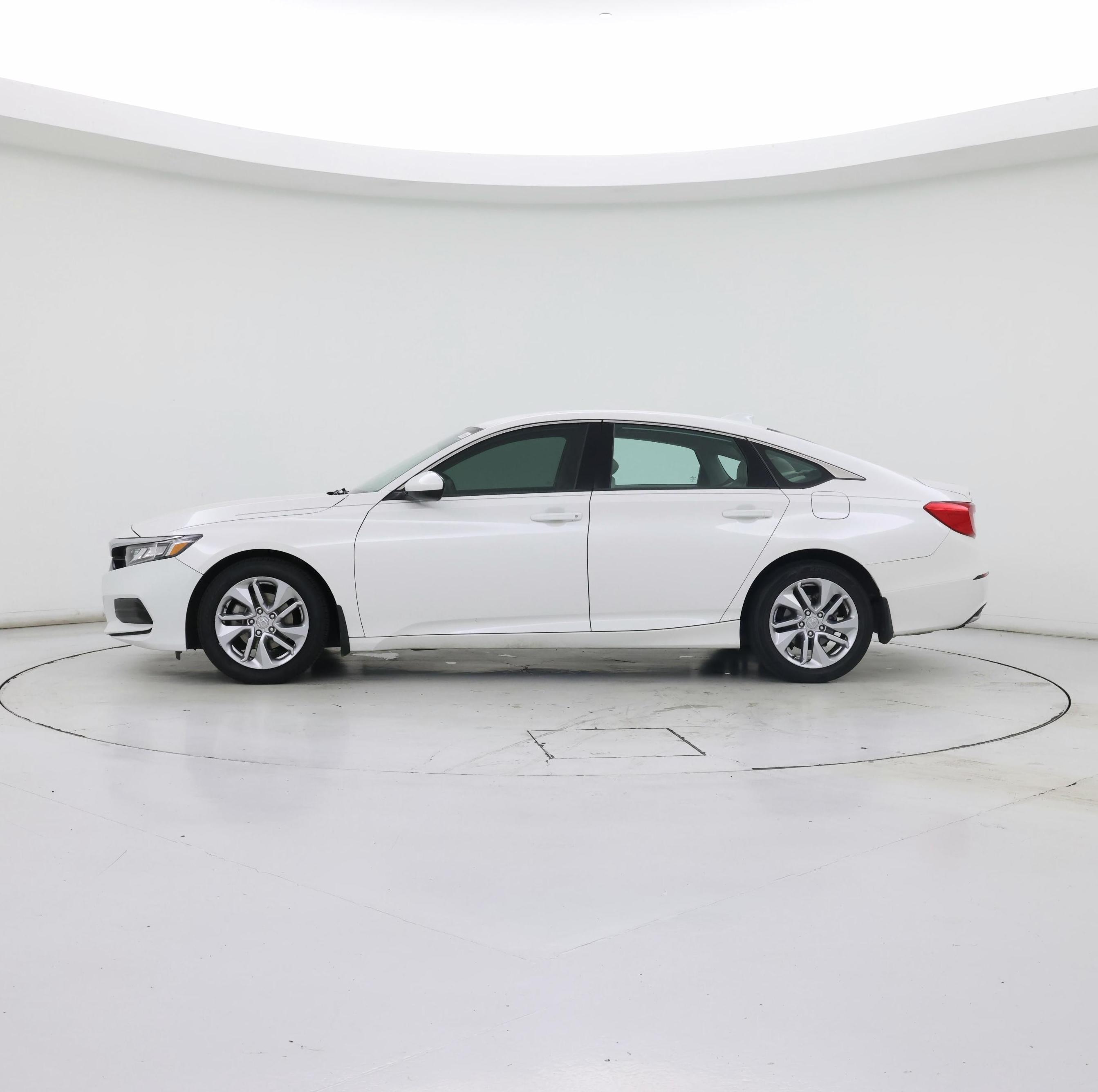 Thumbnail: 2019 Honda Accord - 3