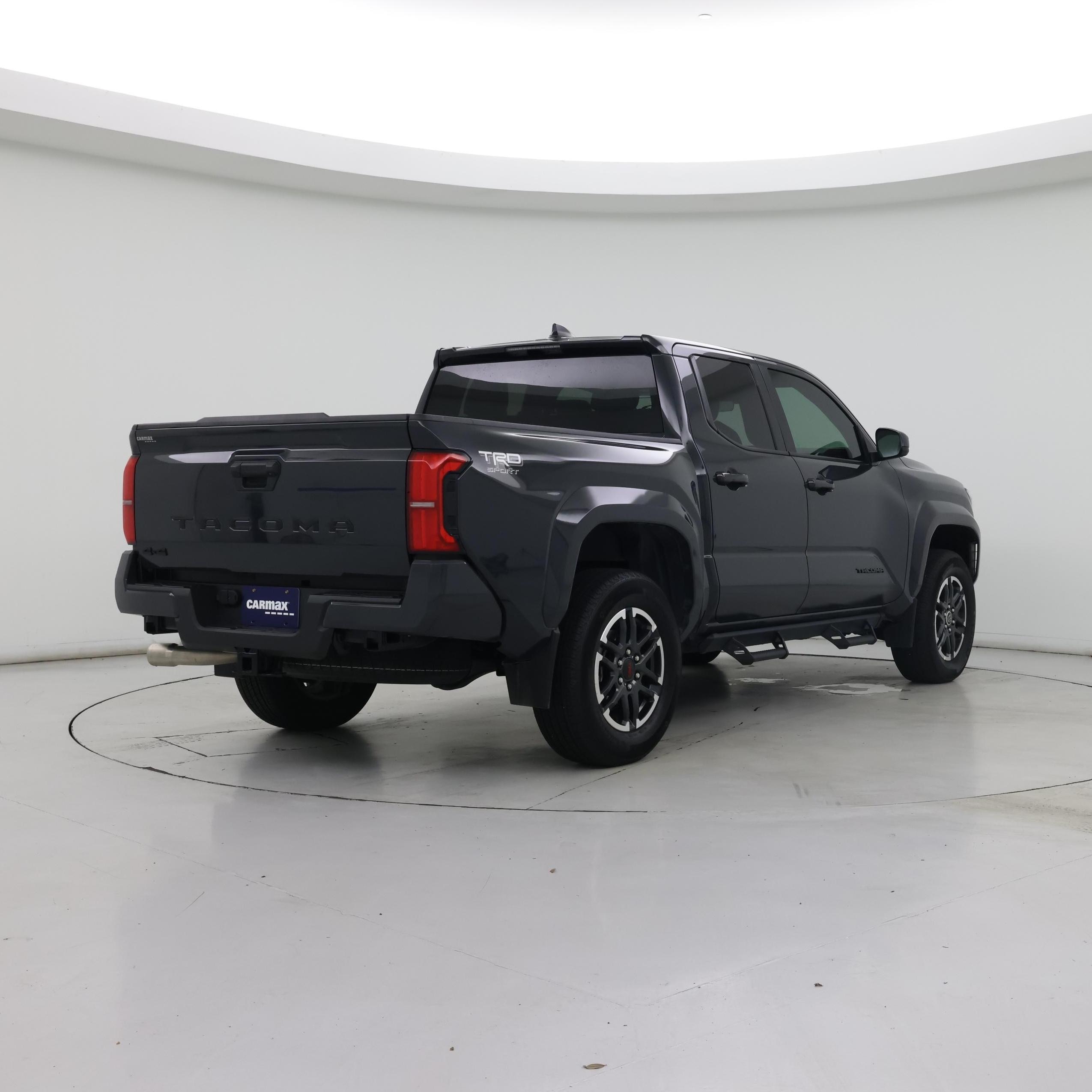 Thumbnail: 2024 Toyota Tacoma - 8