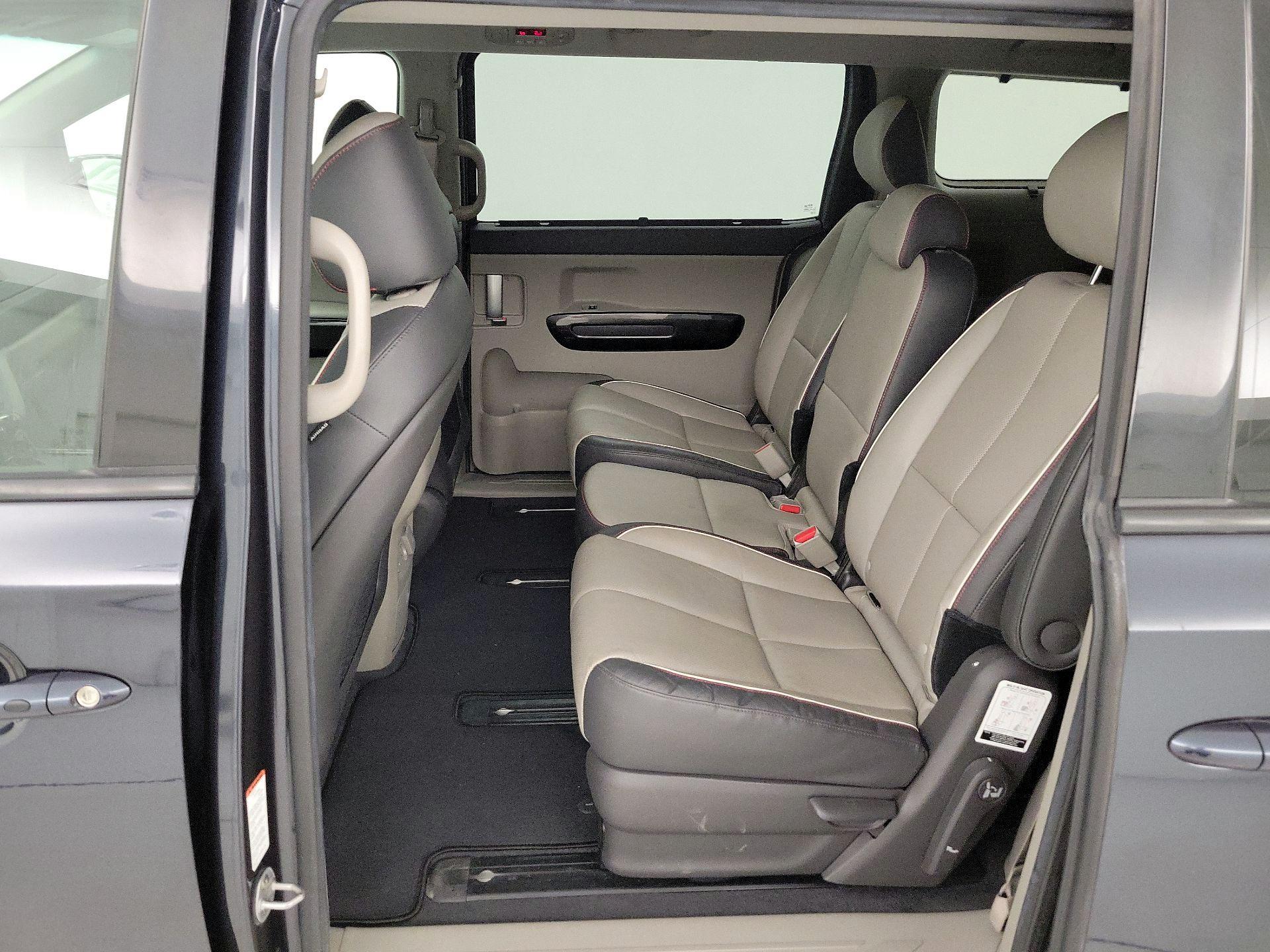 Thumbnail: 2016 Kia Sedona - 20