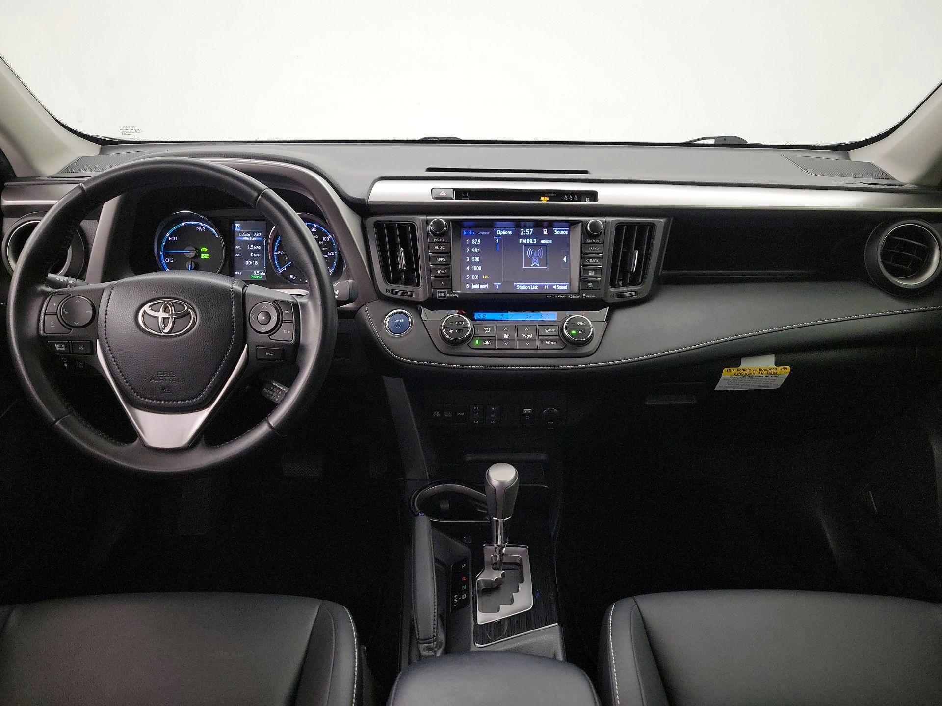 Thumbnail: 2017 Toyota RAV4 - 9