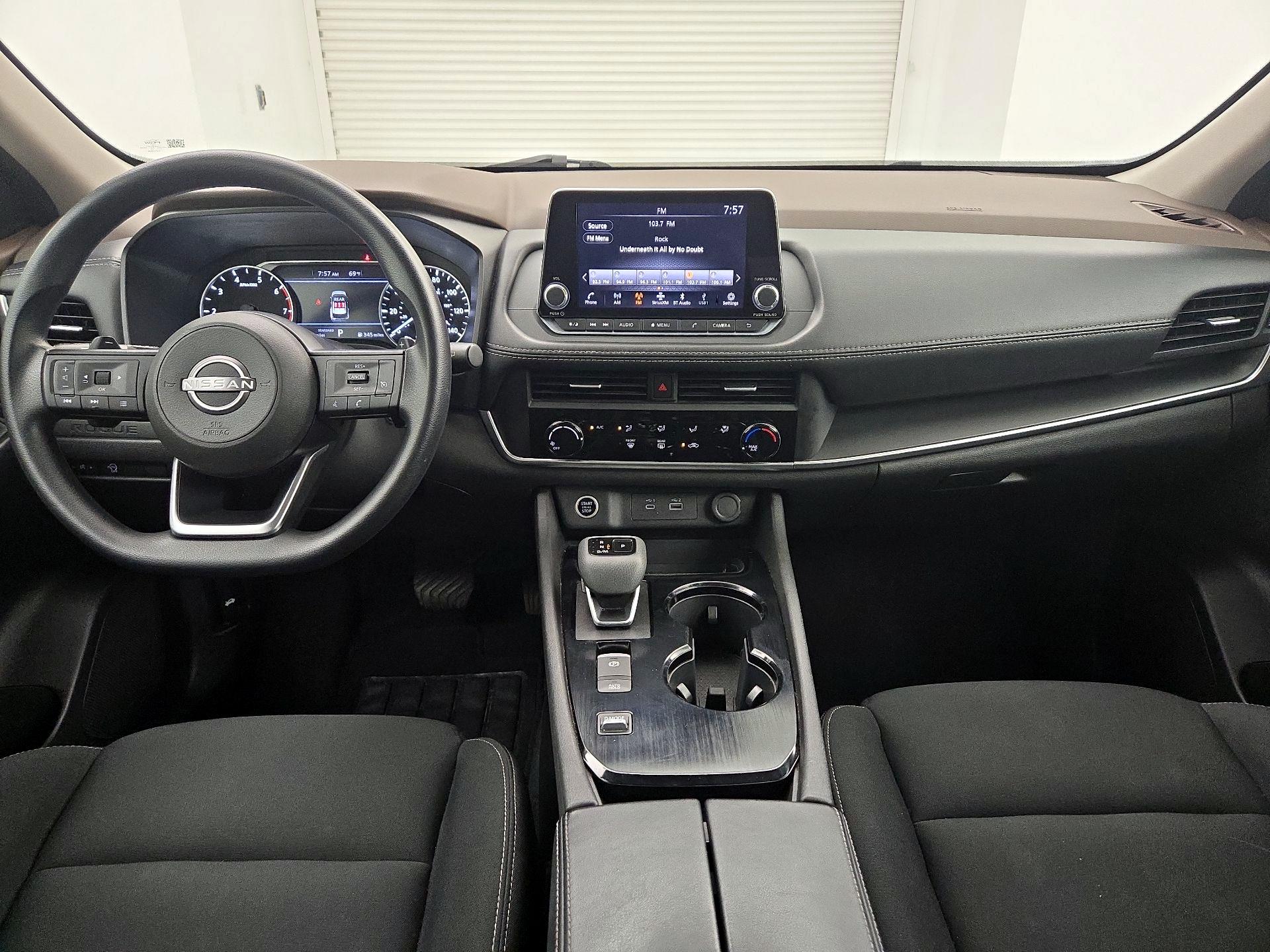 Thumbnail: 2023 Nissan Rogue - 9