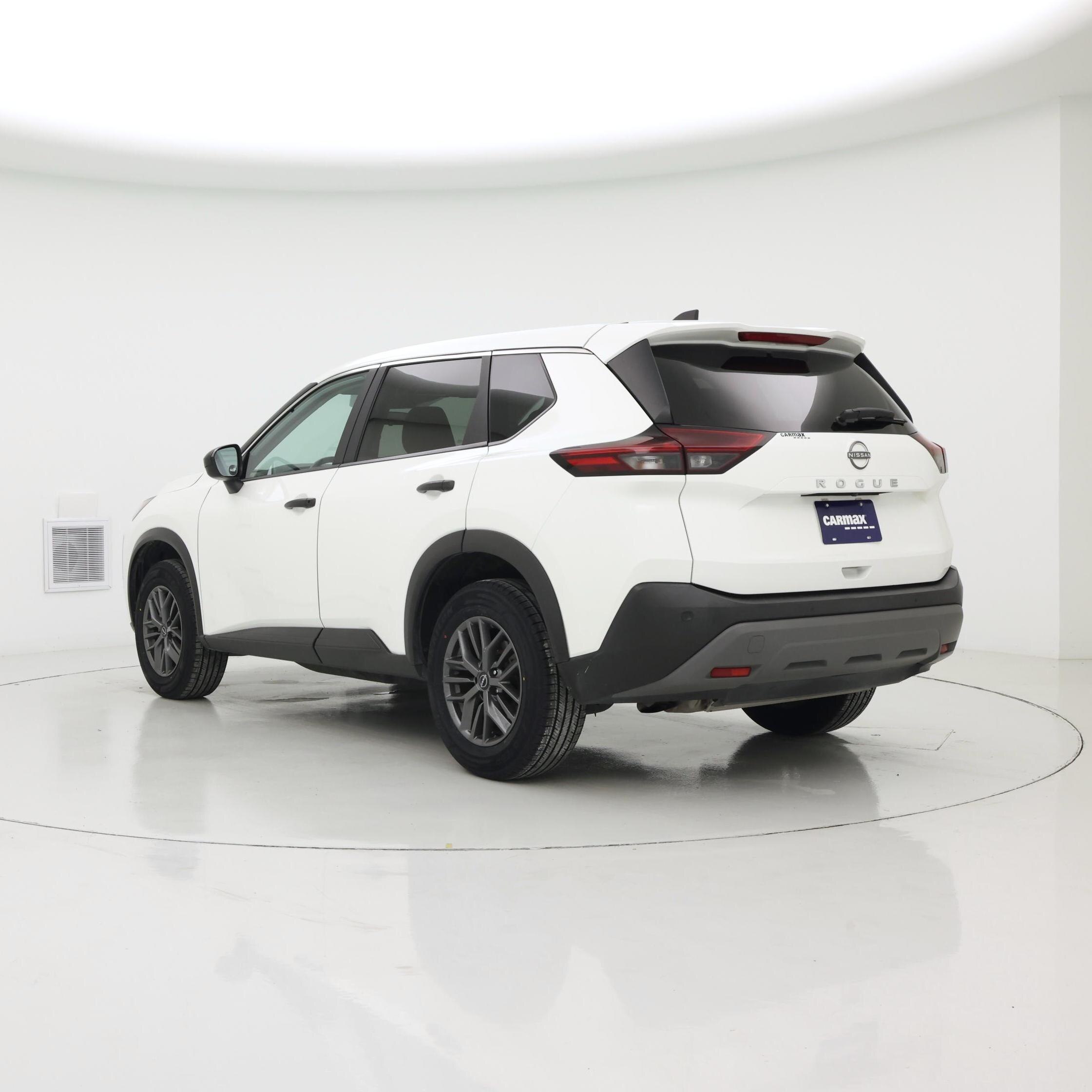 Thumbnail: 2023 Nissan Rogue - 2